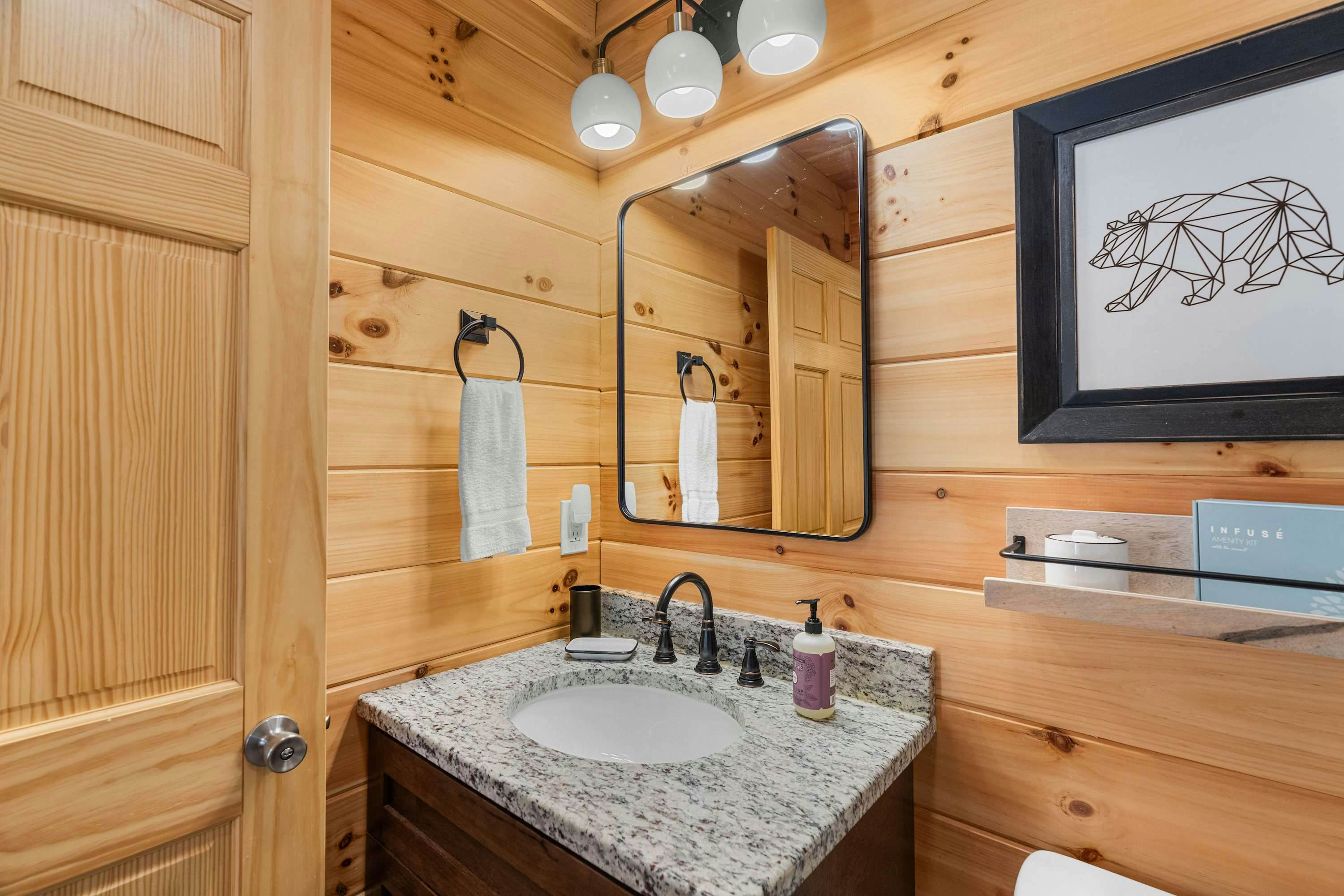 Smoky Mountain Hideaway with Hot Tub & Firepit!