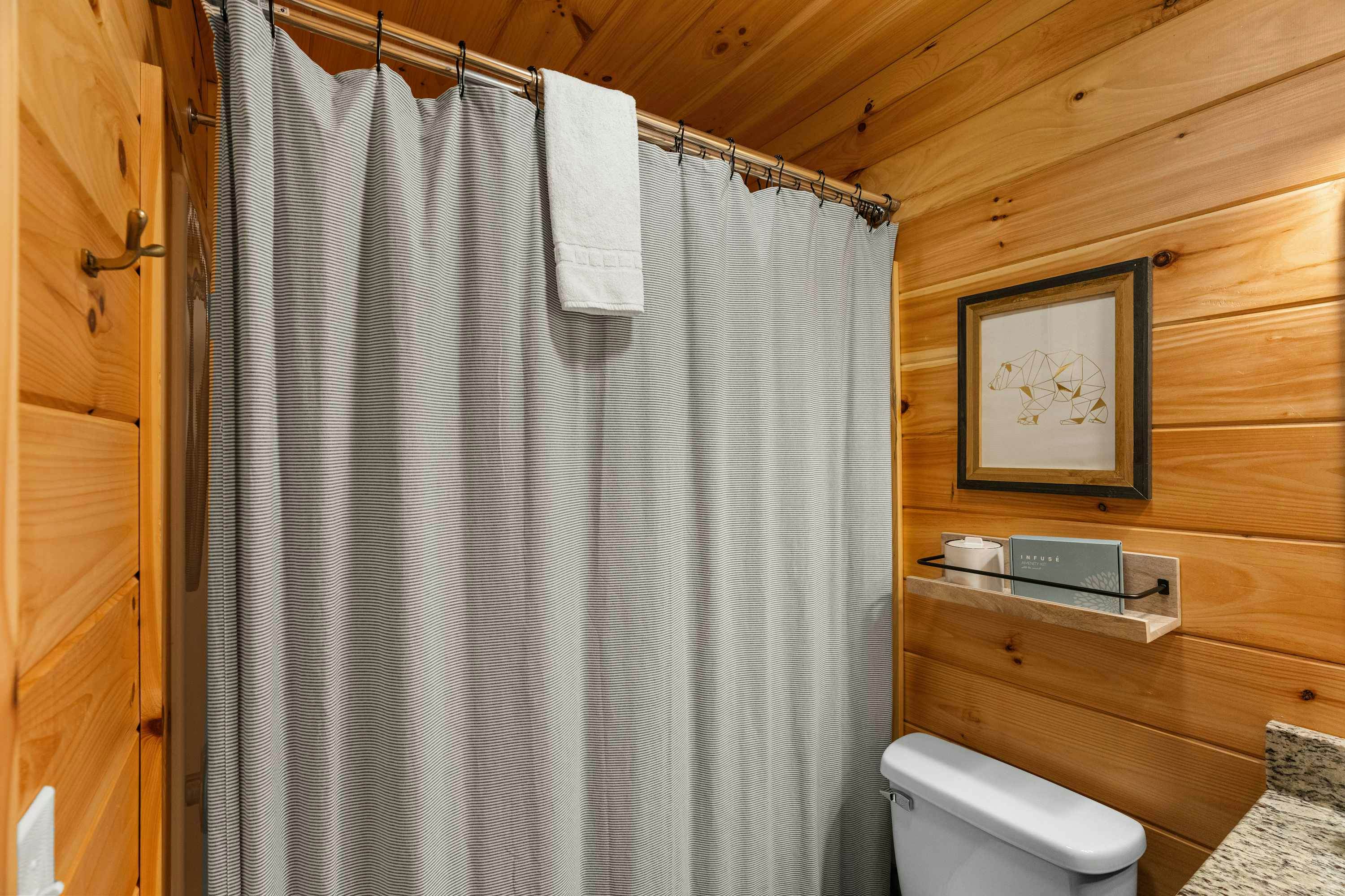 Smoky Mountain Hideaway with Hot Tub & Firepit!