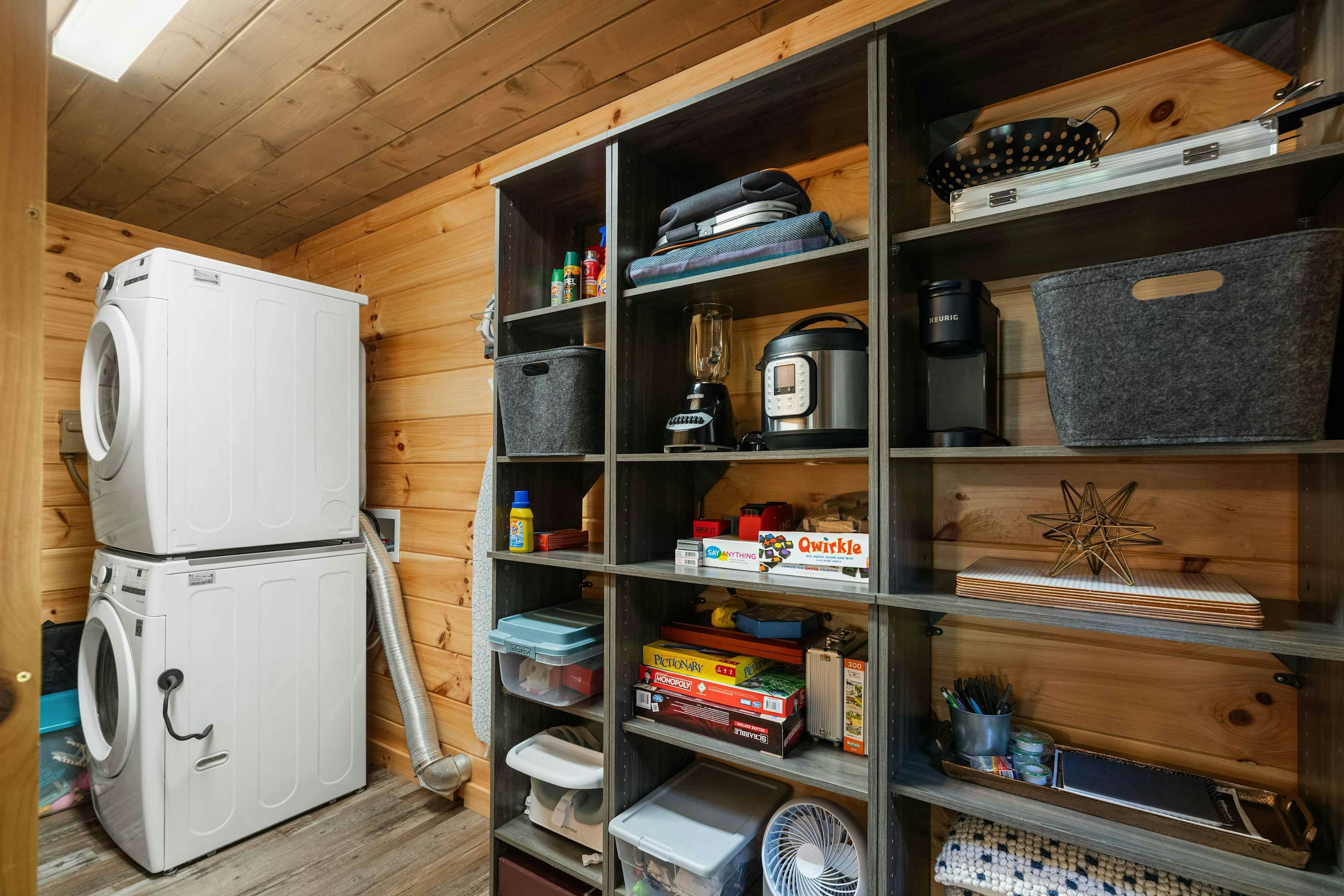 Smoky Mountain Hideaway with Hot Tub & Firepit!