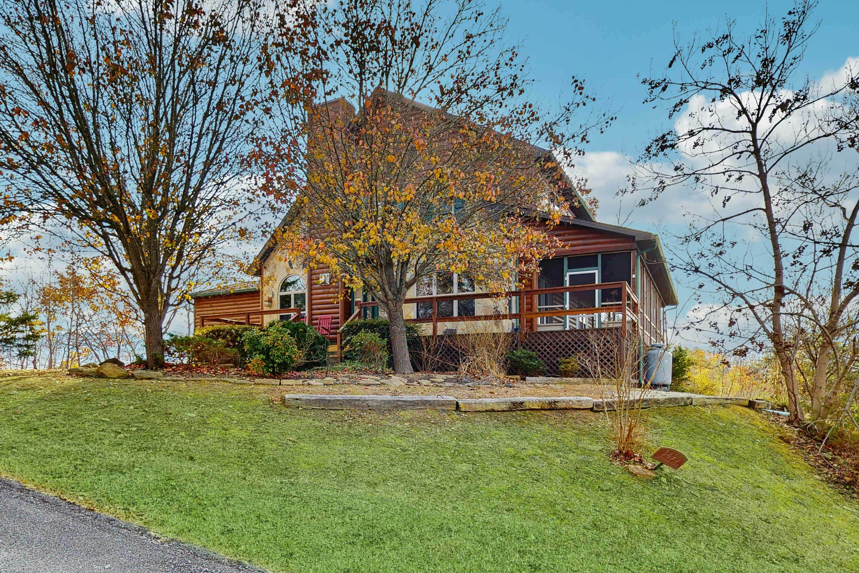 Peaceful Waterfront Retreat, Sleeps 8・Dock・Grill