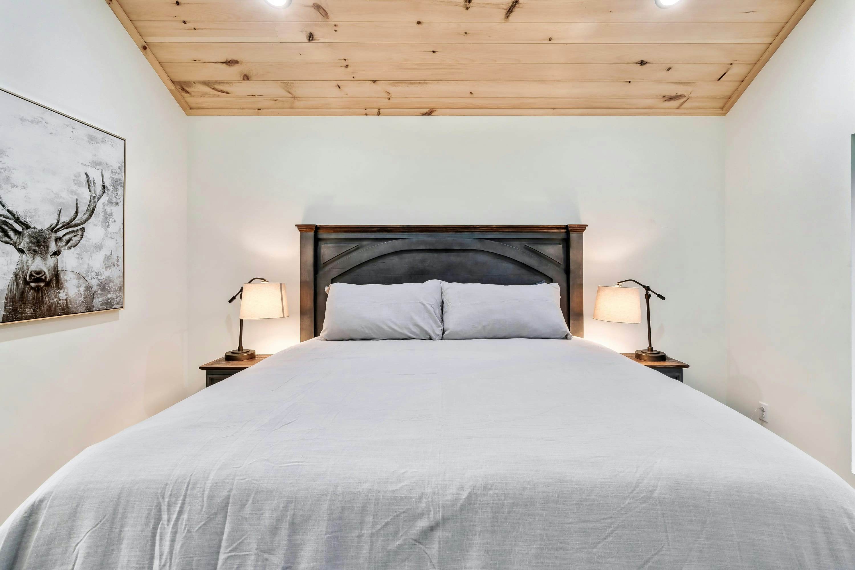 Modern Cabin, Sleeps 10・Indoor Pool・Hot Tub・Games