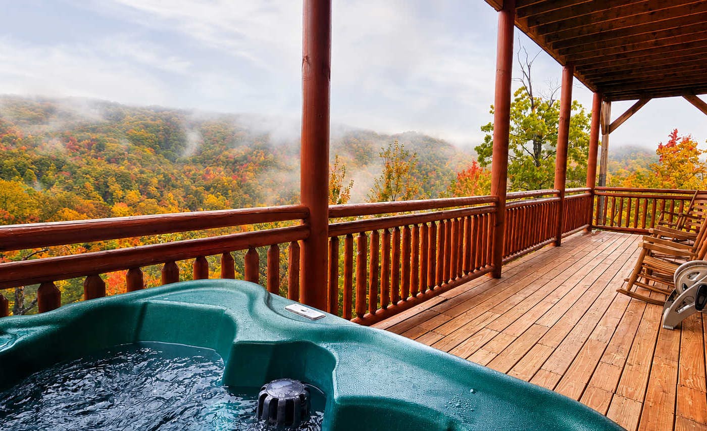 Luxe Cabin, Sleeps 14・Indoor Pool・Hot Tub・Games