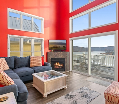 Family Friendly・Boat Slip・Lake Front・Pool・Hot Tub