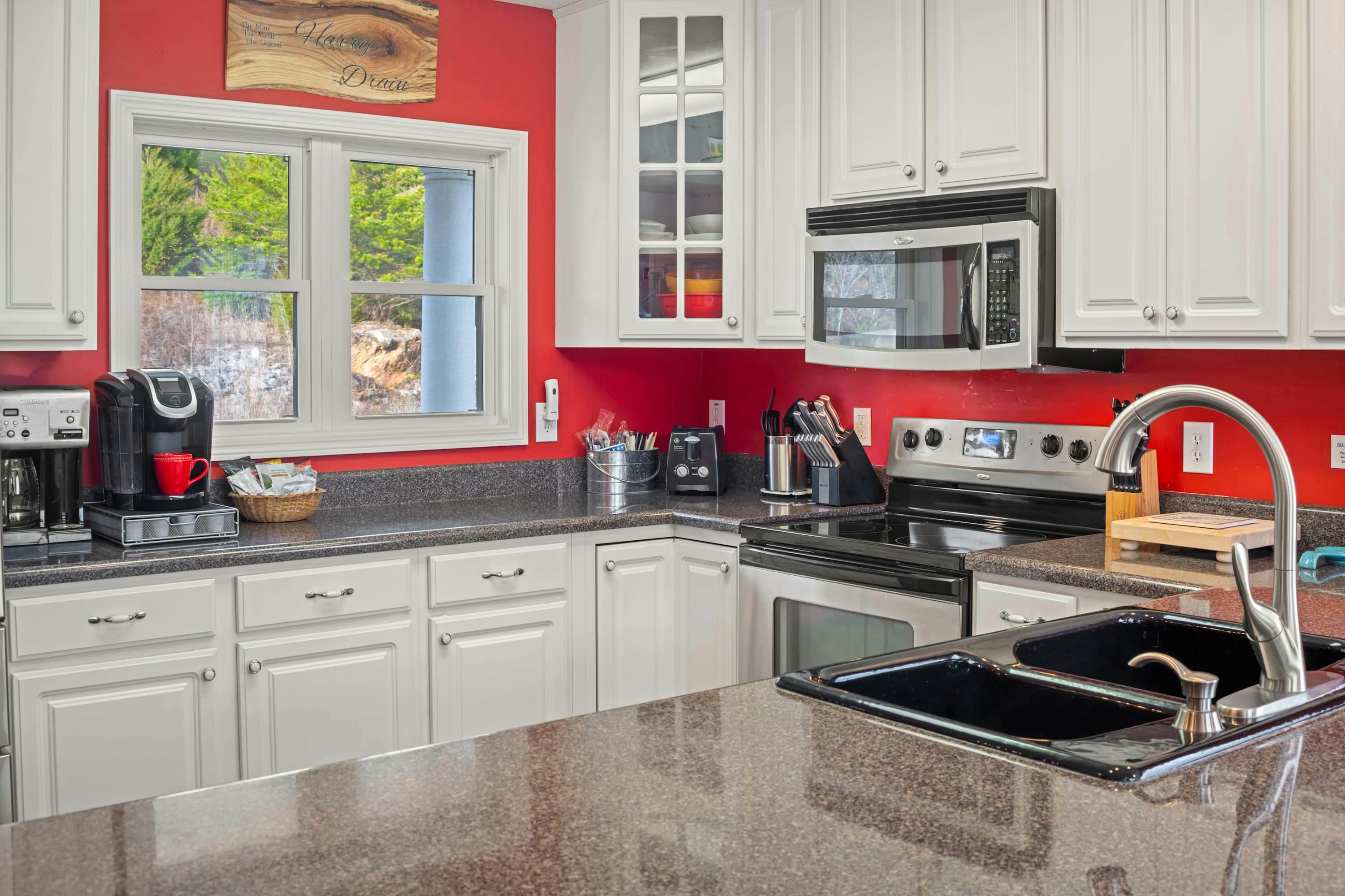 Family-friendly Home・Hot Tub・Lake View・Pool Access