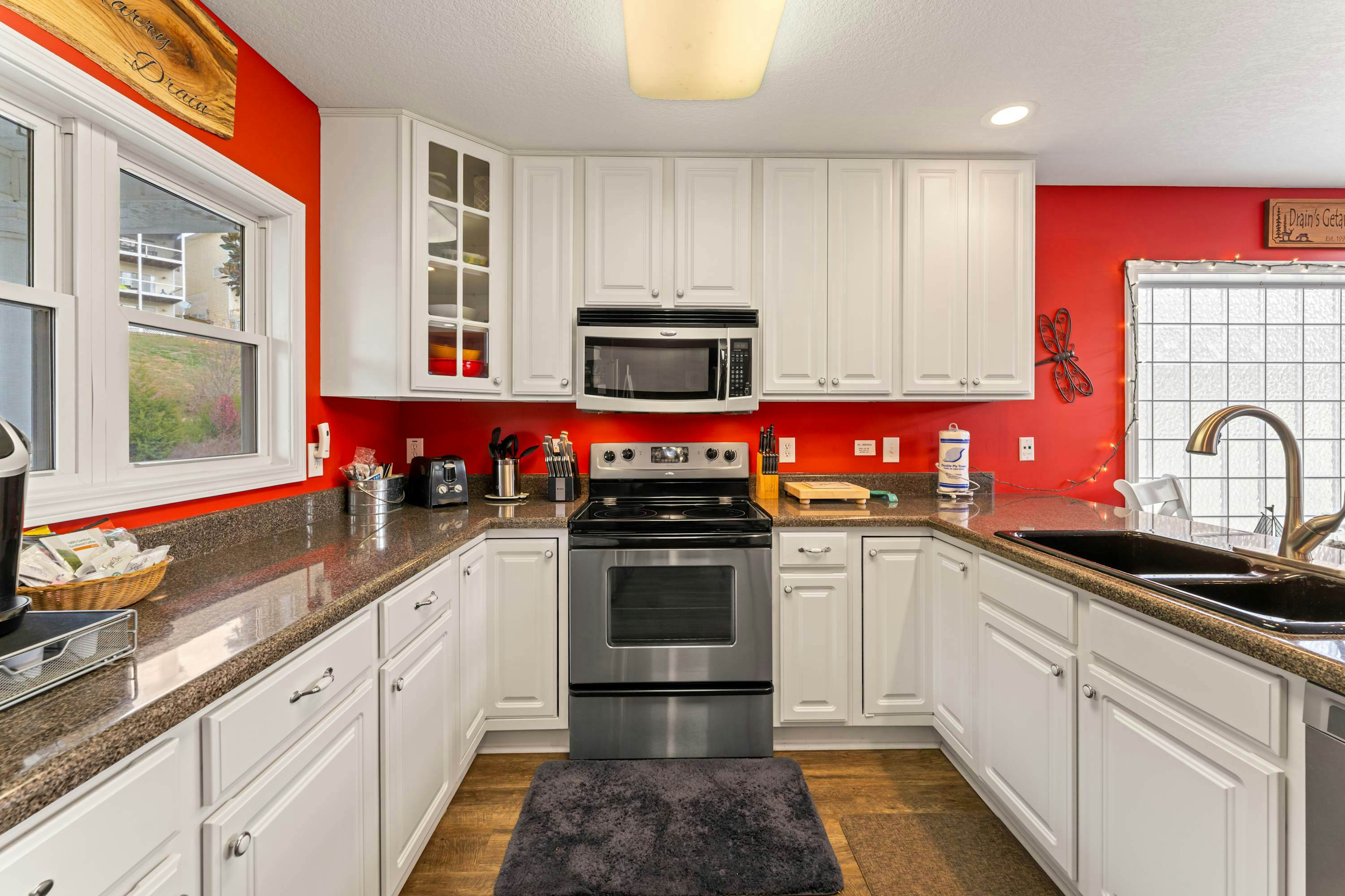 Family-friendly Home・Hot Tub・Lake View・Pool Access