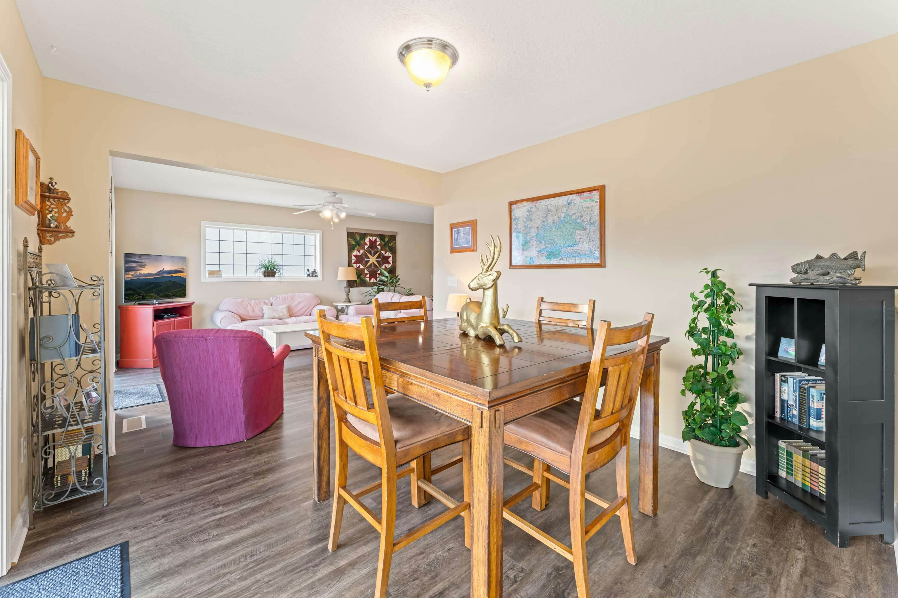 Family-friendly Home・Hot Tub・Lake View・Pool Access