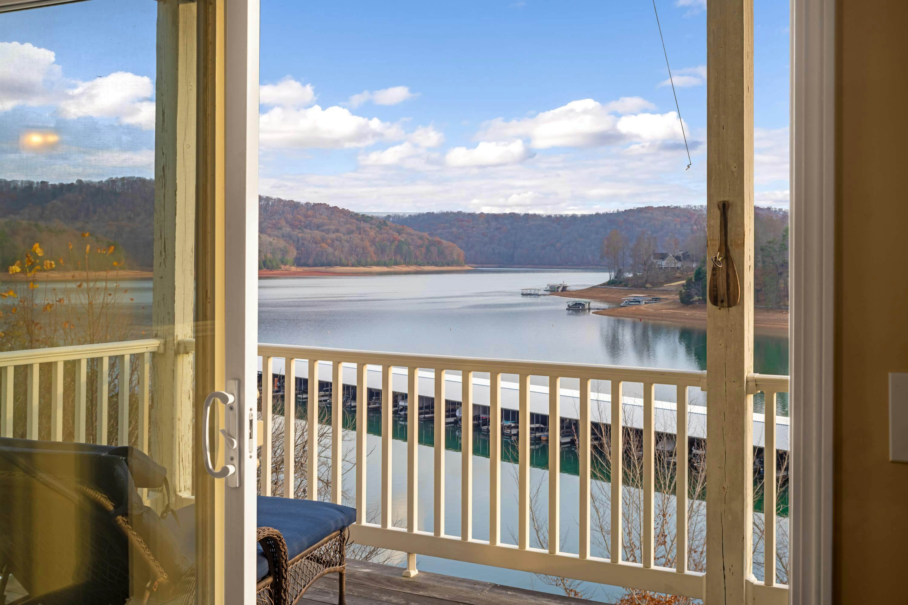 Family-friendly Home・Hot Tub・Lake View・Pool Access