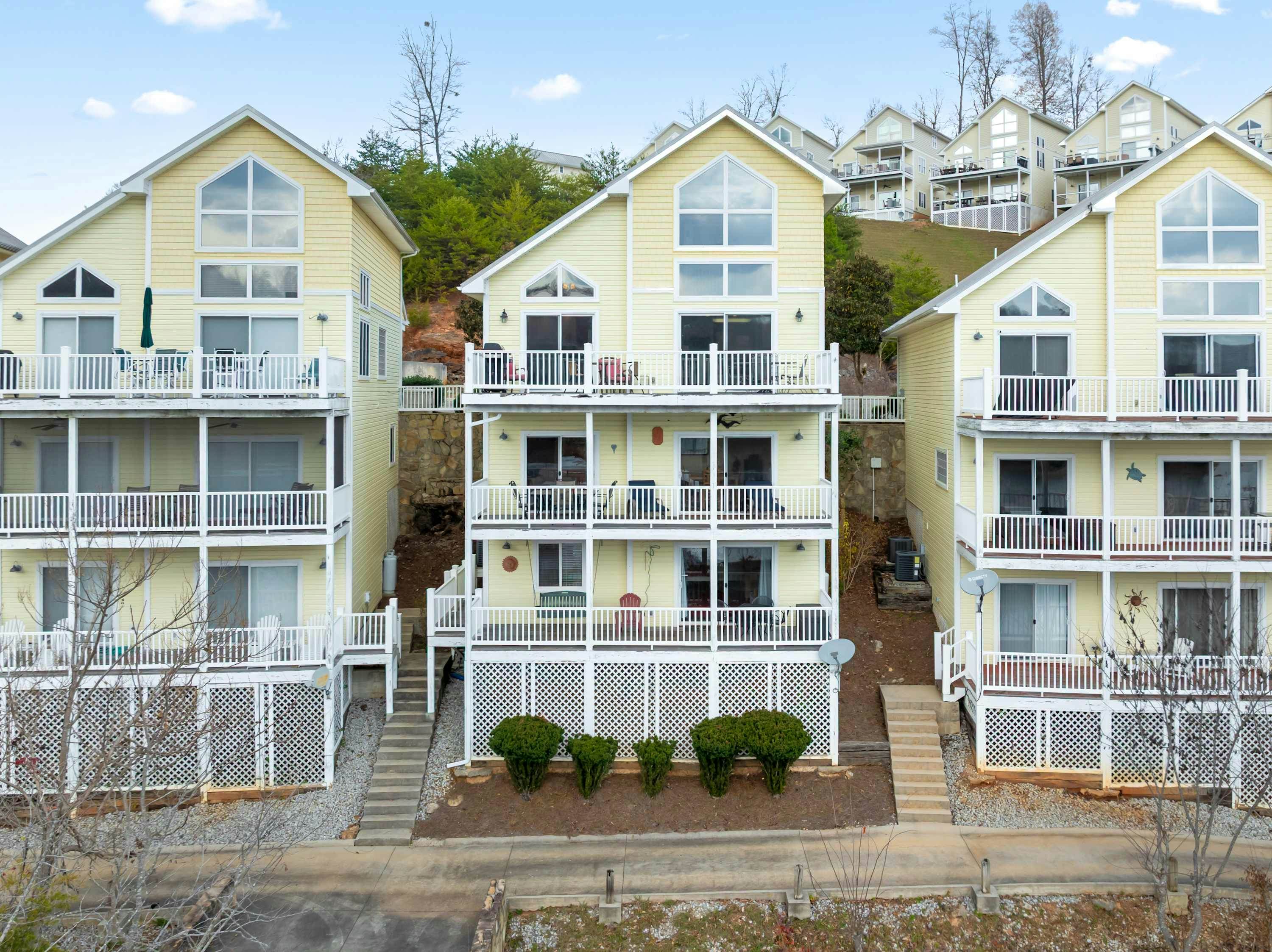 Family-friendly Home・Hot Tub・Lake View・Pool Access