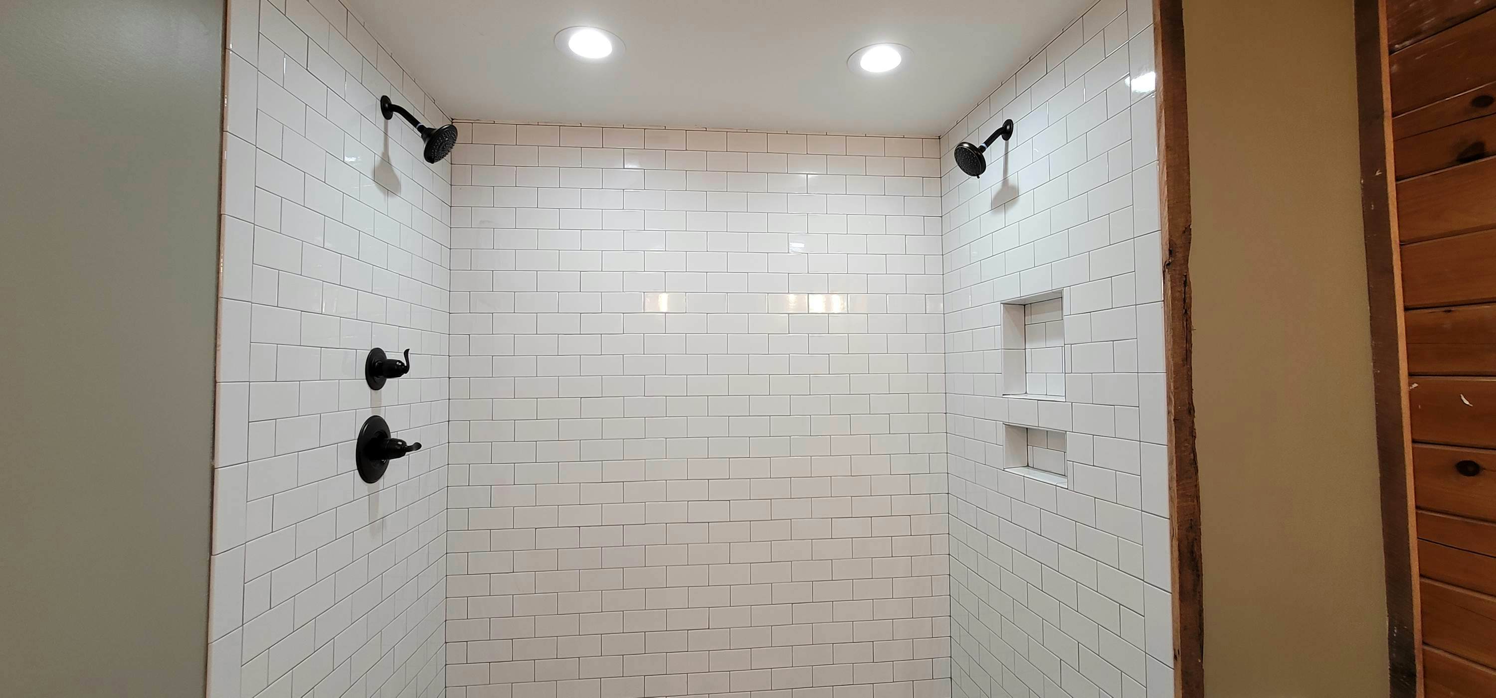 Lovely Riverfront Home, Sleeps 4・Water Views