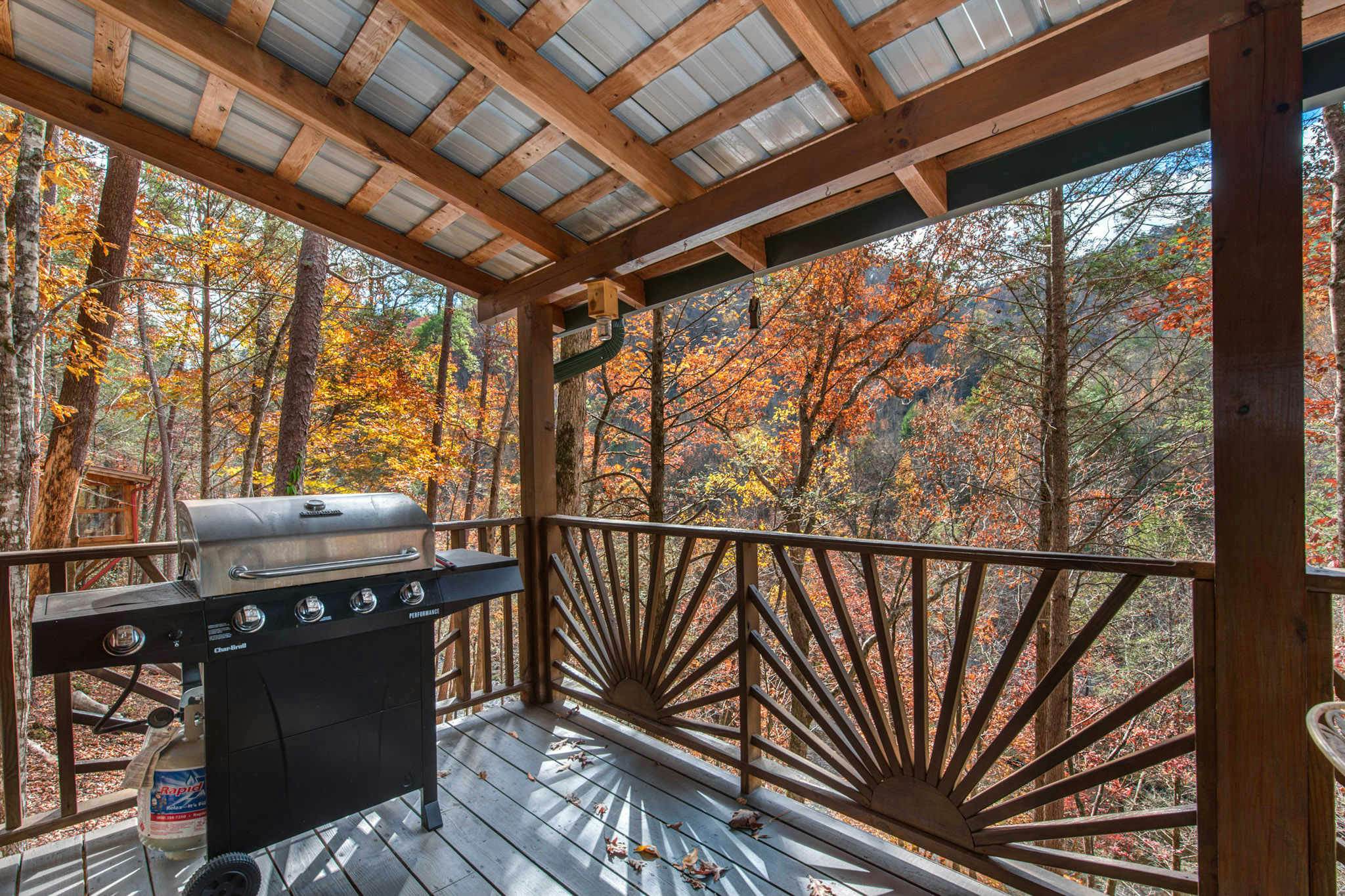 Lovely Riverfront Home, Sleeps 4・Water Views