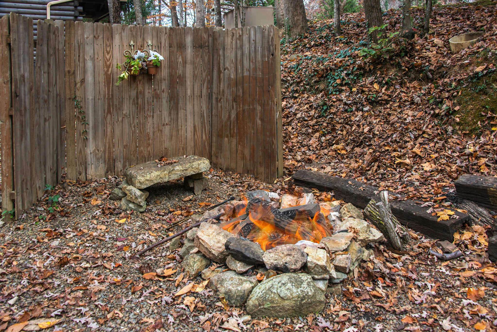 Lovely Riverfront Home, Sleeps 4・Water Views