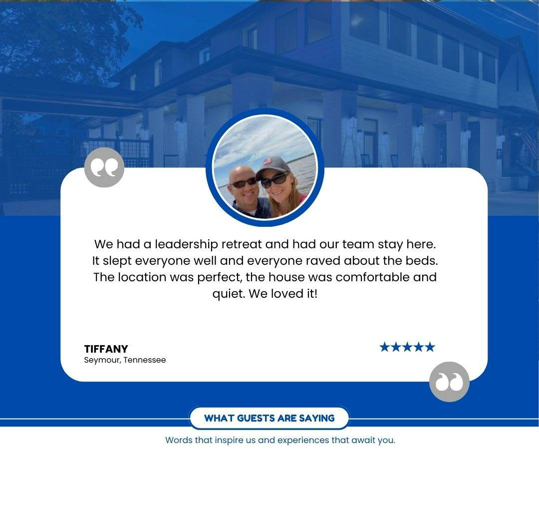 The Davis, Luxury Retreat Villa 1-Block from Dolly