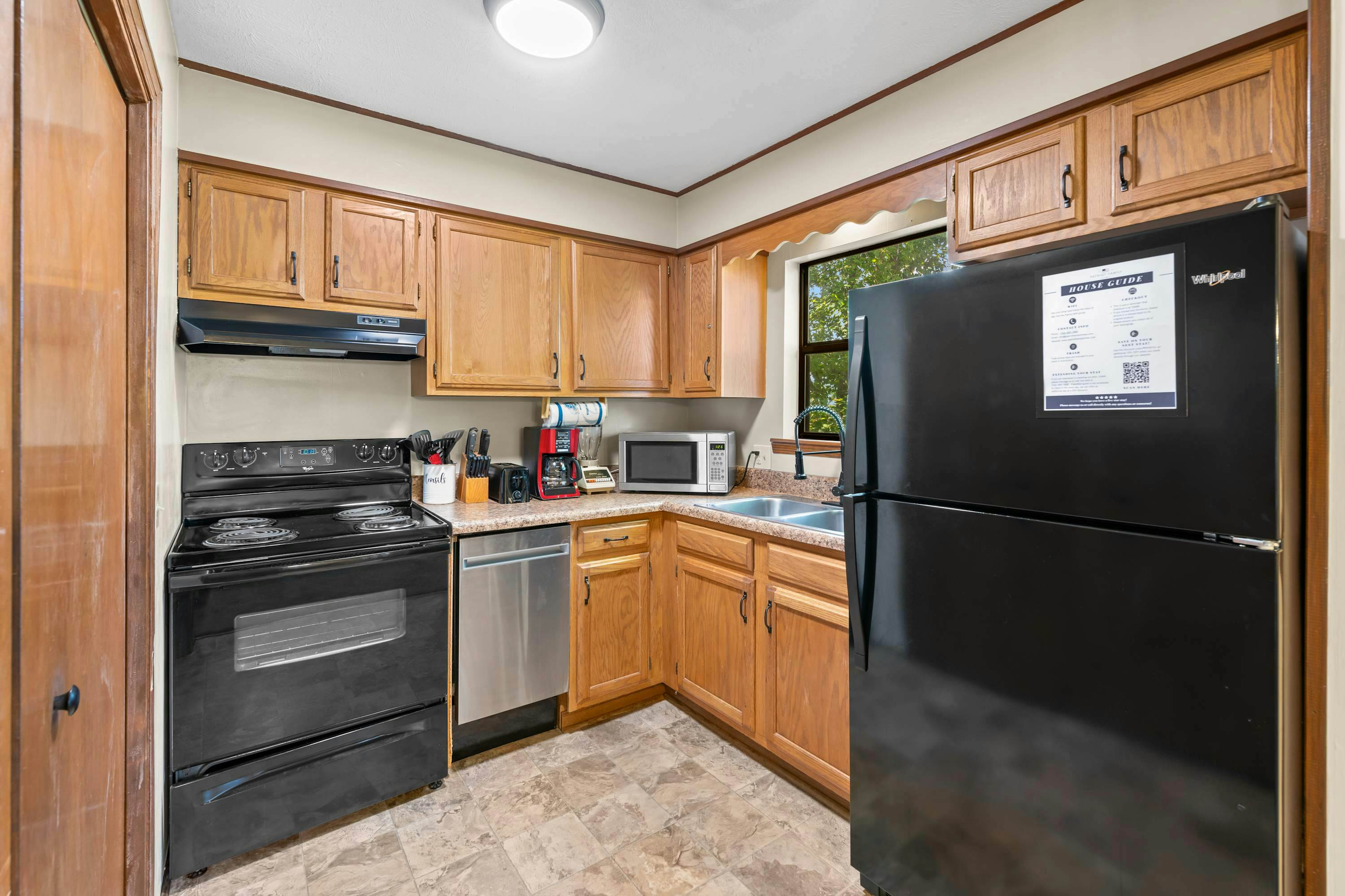 Near Dollywood・Pet Friendly・Sleeps 8, Pool, Grill