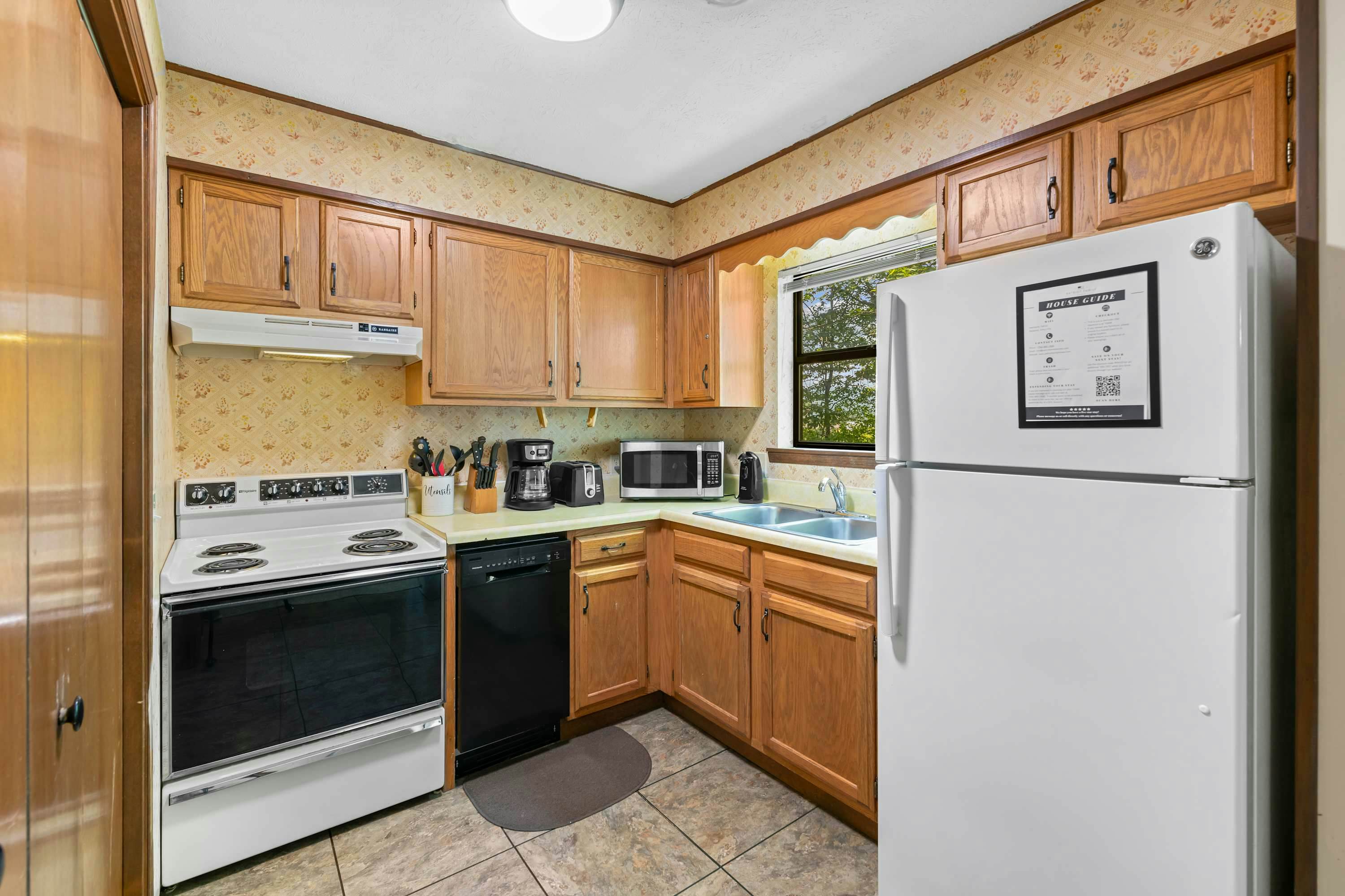 Near Dollywood・Pet Friendly・Sleeps 8, Pool, Grill