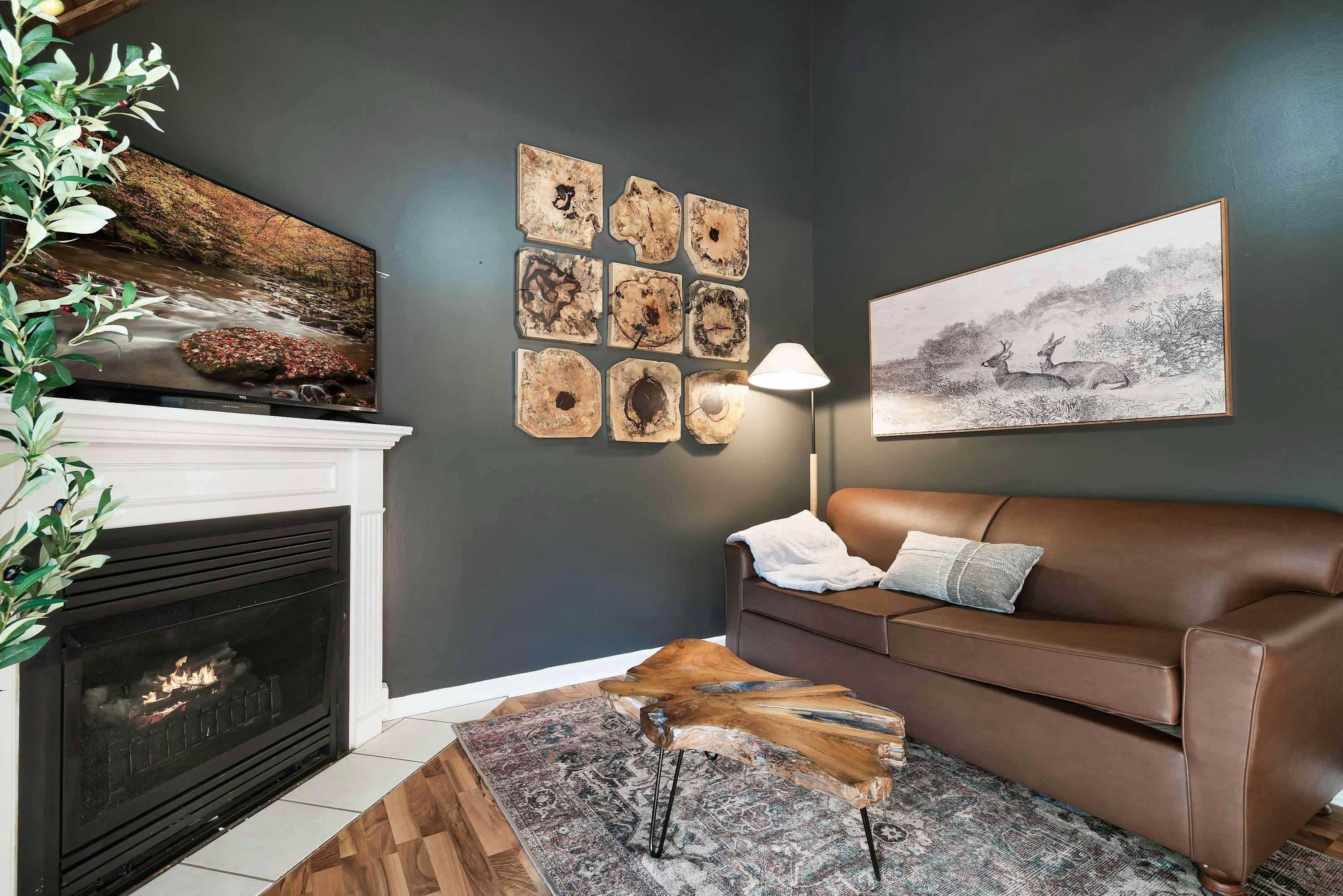 Near Pkwy / Dollywood, Sleeps 6・Hot tub・Game Room