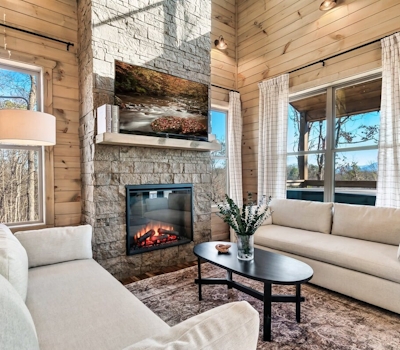 The Everwood Fall Escape | Pool, Hot tub, Grill