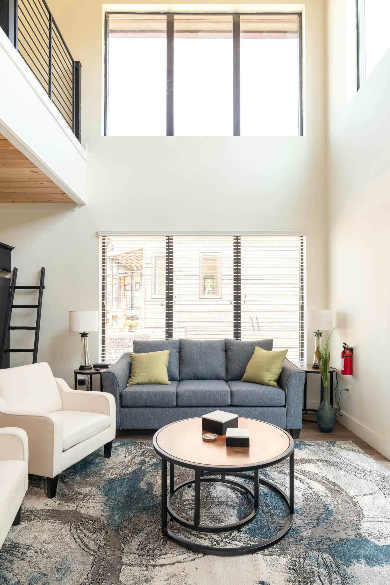 Sleeps 10・Luxe Cabin・View・Hot Tub・Near Water Parks