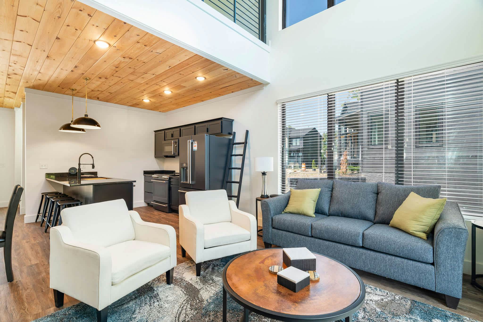 Sleeps 10・Luxe Cabin・View・Hot Tub・Near Water Parks