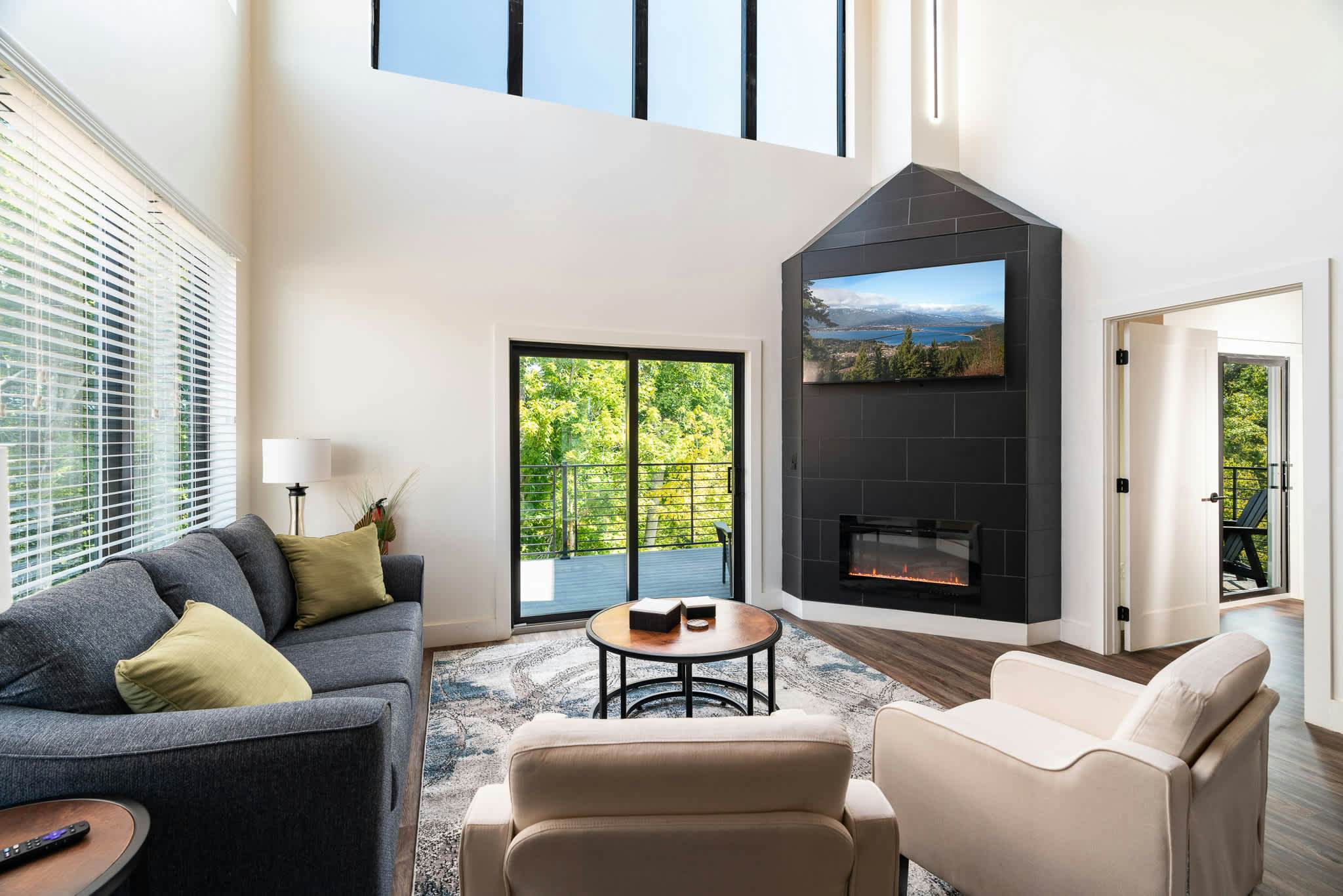 Sleeps 10・Luxe Cabin・View・Hot Tub・Near Water Parks