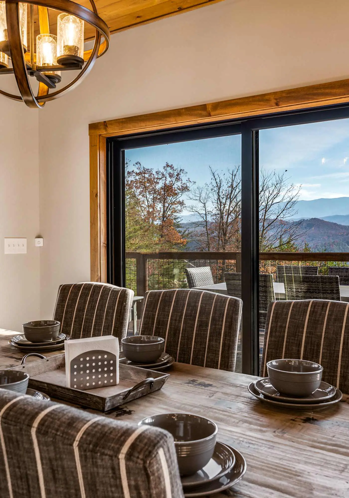 Ridgetop Retreat, Sleeps 11・Theater・Pool・Hot tub