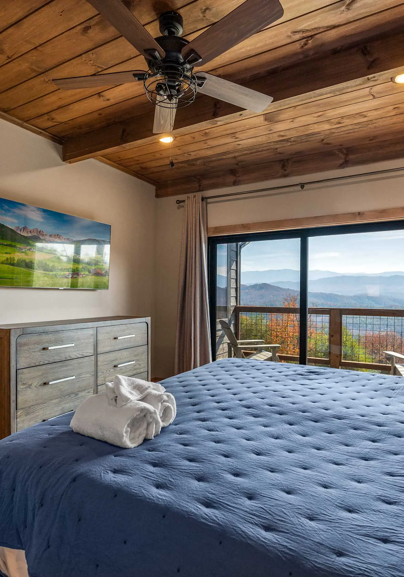 Ridgetop Retreat, Sleeps 11・Theater・Pool・Hot tub