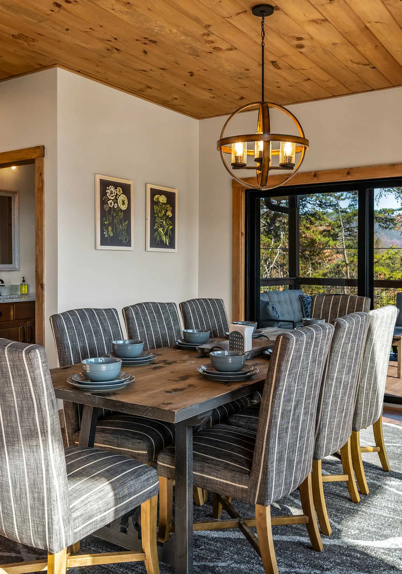 Ridgetop Retreat, Sleeps 11・Theater・Pool・Hot tub