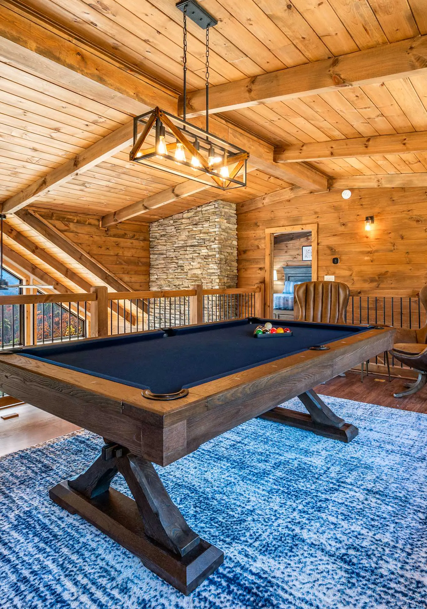 Ridgetop Retreat, Sleeps 11・Theater・Pool・Hot tub