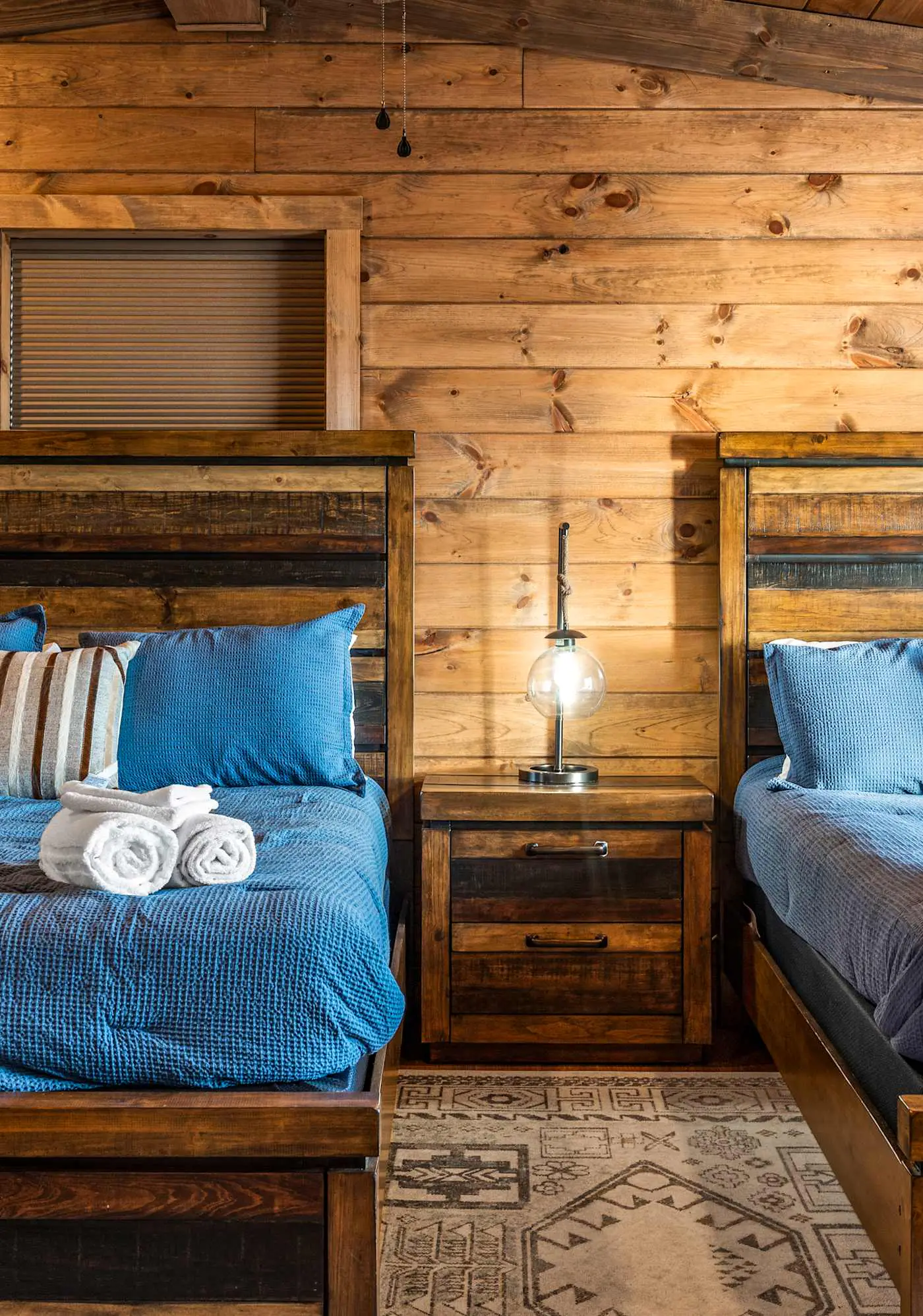 Ridgetop Retreat, Sleeps 11・Theater・Pool・Hot tub
