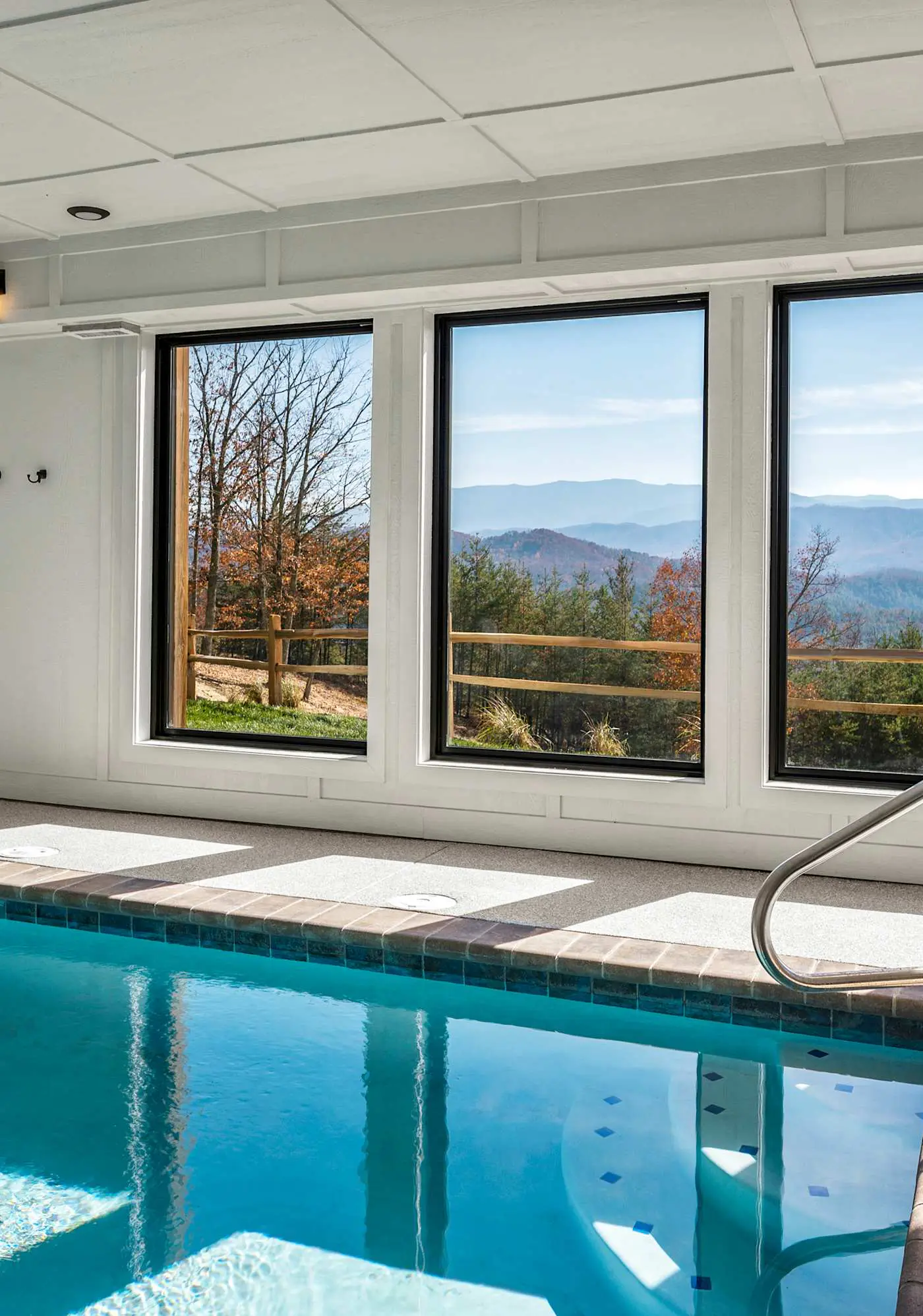 Ridgetop Retreat, Sleeps 11・Theater・Pool・Hot tub