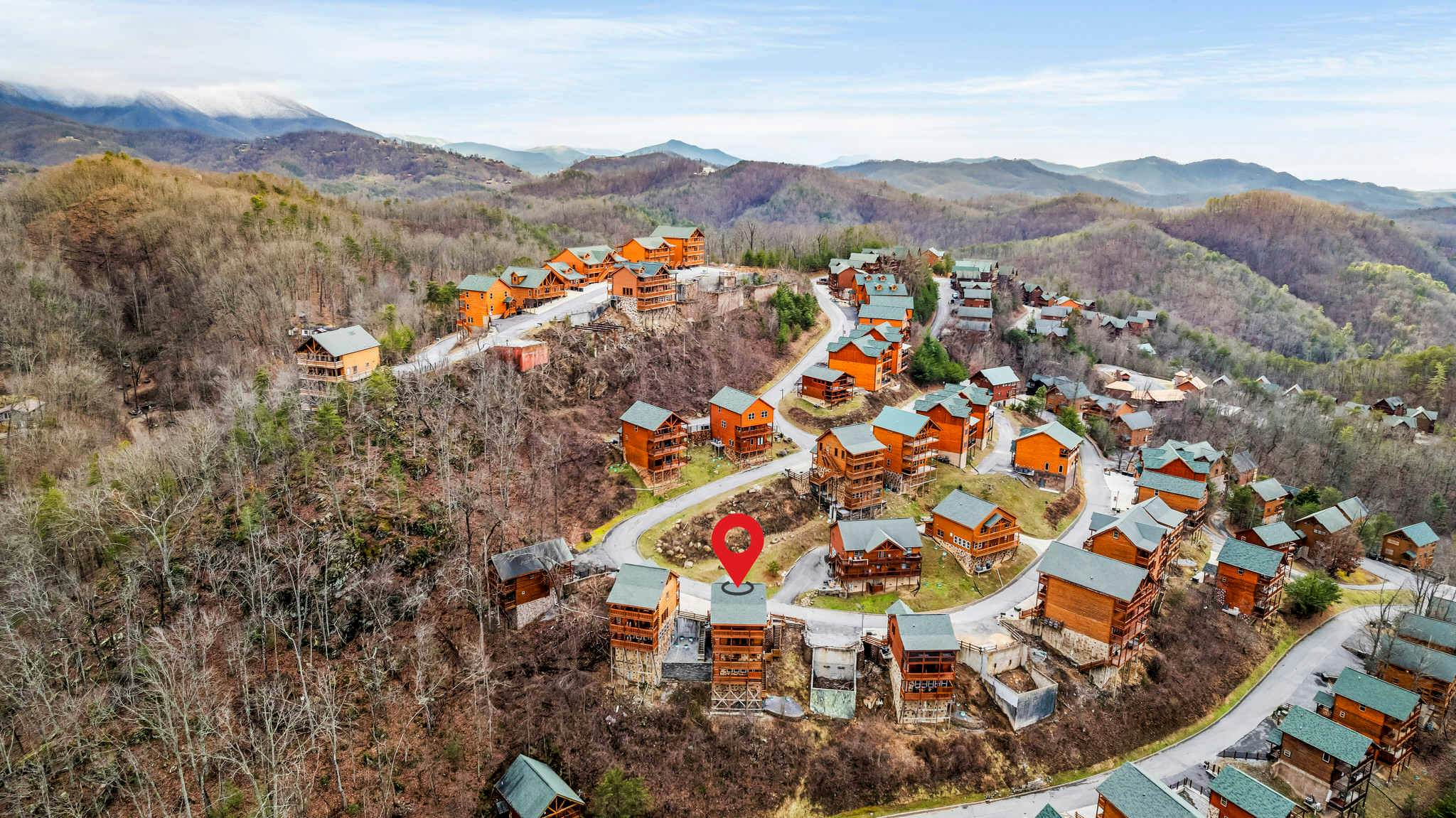 Luxury Cabin, Sleeps 20・Pool, Hot Tub, View, Games