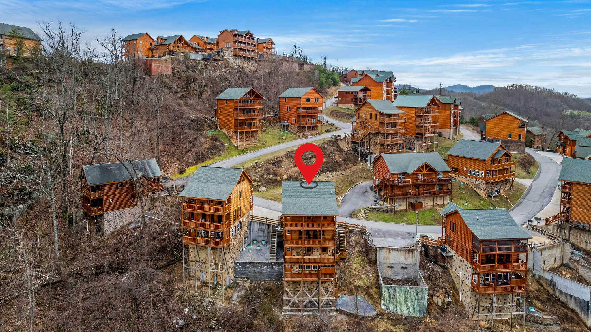 Luxury Cabin, Sleeps 20・Pool, Hot Tub, View, Games