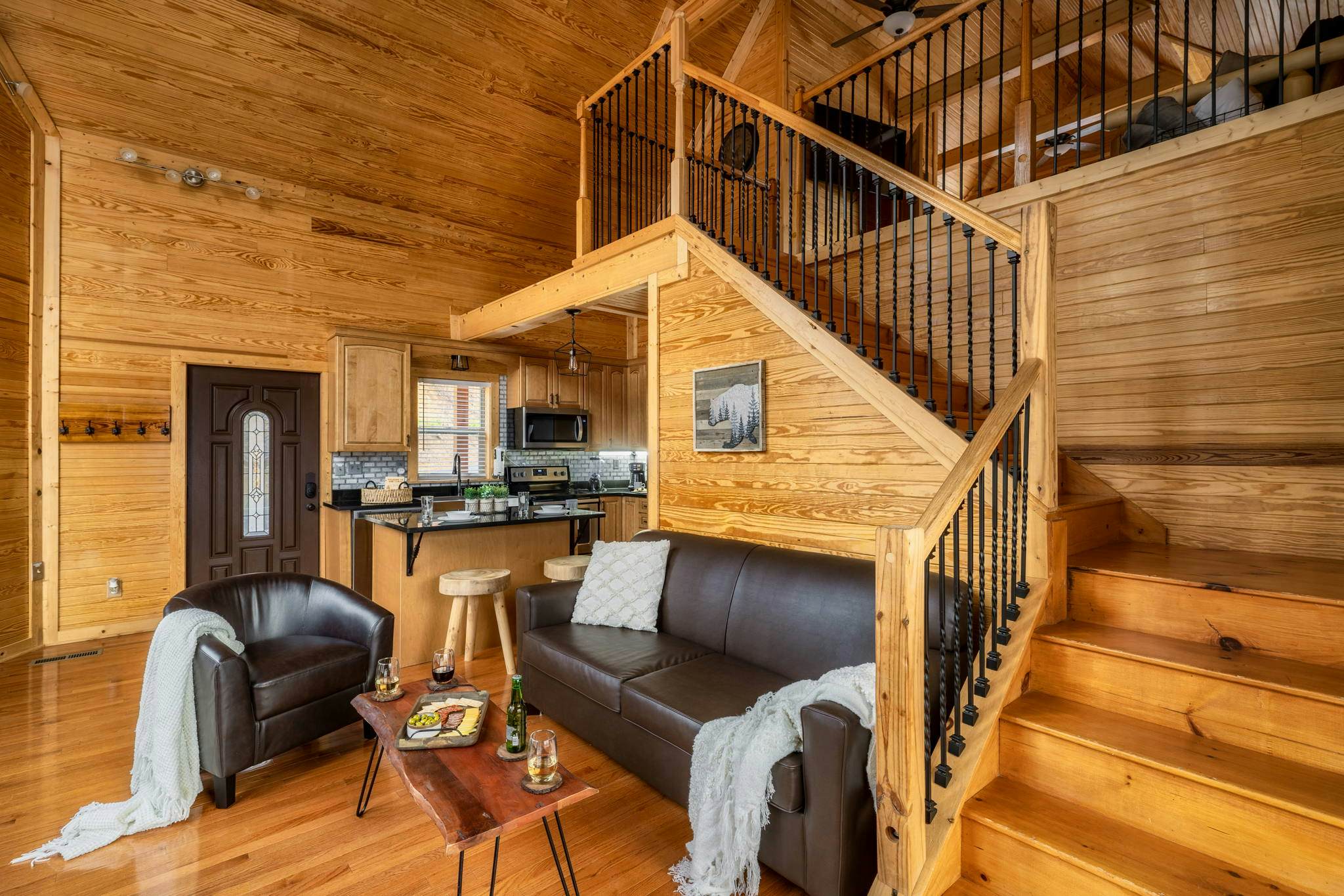 Luxury Cabin w/ Mountain view・Hot Tub, Fire pit