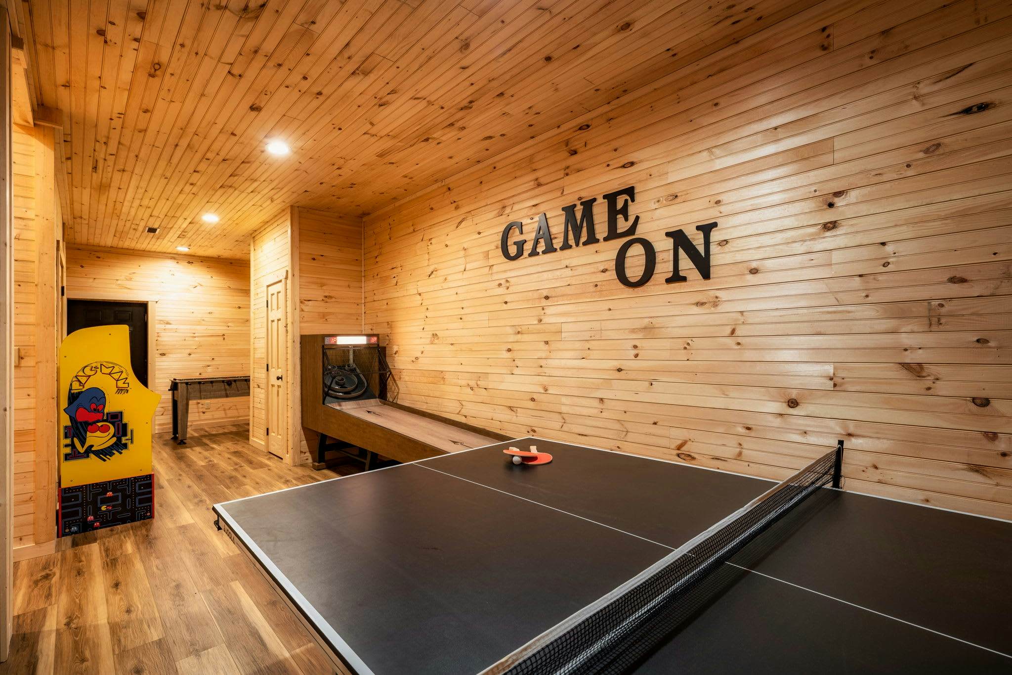 Luxury Cabin w/ Mountain view・Hot Tub, Fire pit