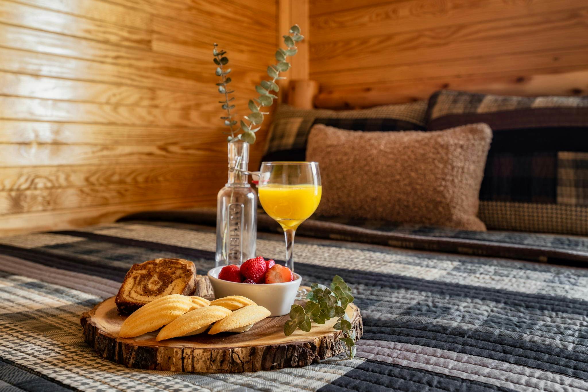 Luxury Cabin w/ Mountain view・Hot Tub, Fire pit