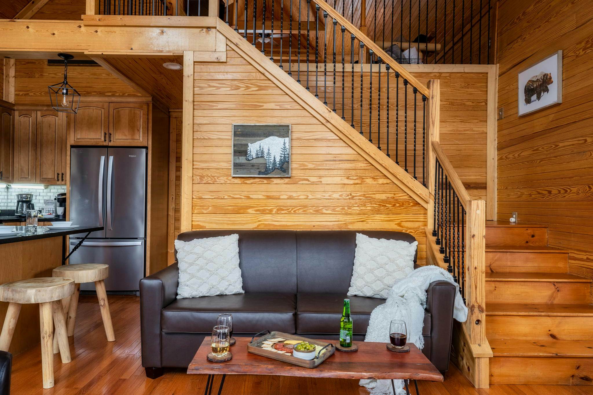 Luxury Cabin w/ Mountain view・Hot Tub, Fire pit