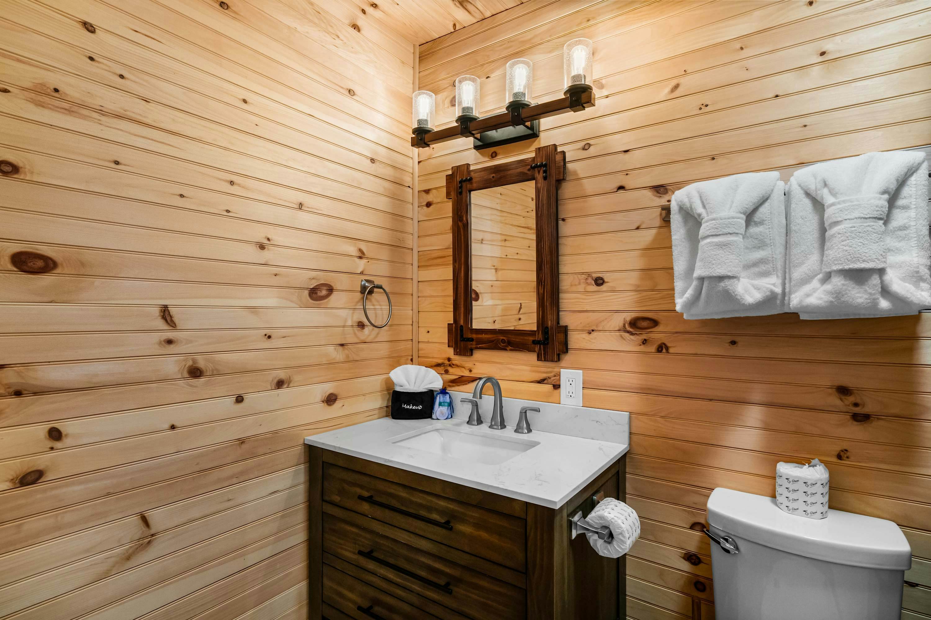 Stunning View, Sleeps 12・Hot tub・Grill・Pets・Games