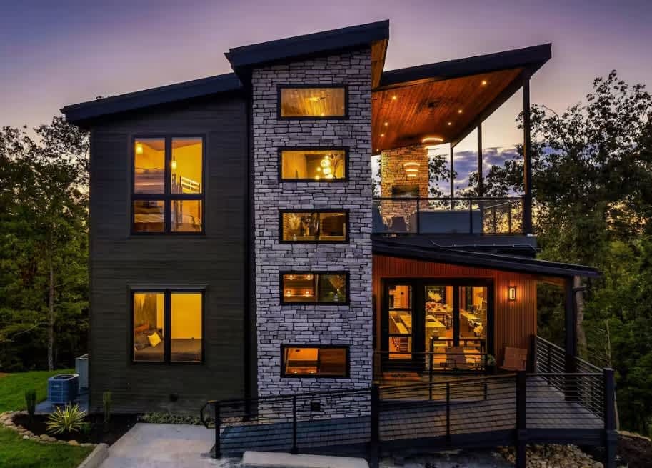 The Falls @ Reedmont Indoor Waterfall Grotto Pool