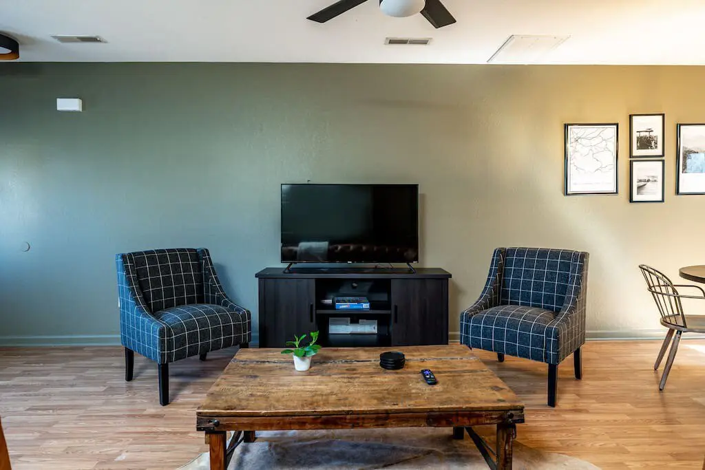 Peaceful Getaway, Sleeps 6・Pet Friendly & Hot Tub