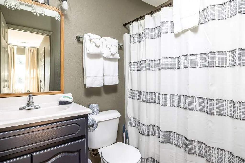 Peaceful Getaway, Sleeps 6・Pet Friendly & Hot Tub