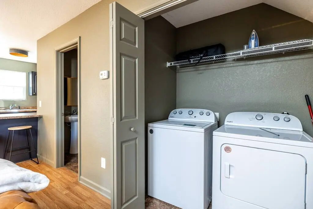 Peaceful Getaway, Sleeps 6・Pet Friendly & Hot Tub