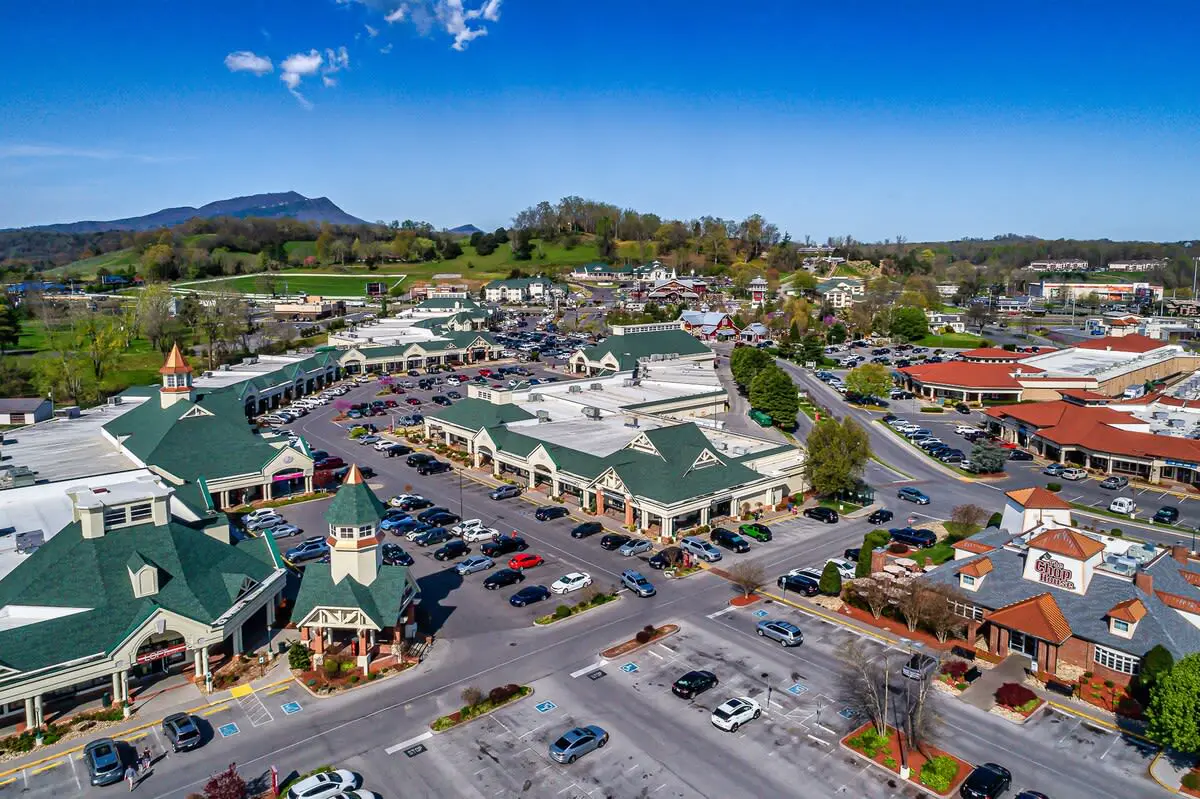 Peaceful Getaway, Sleeps 6・Pet Friendly & Hot Tub