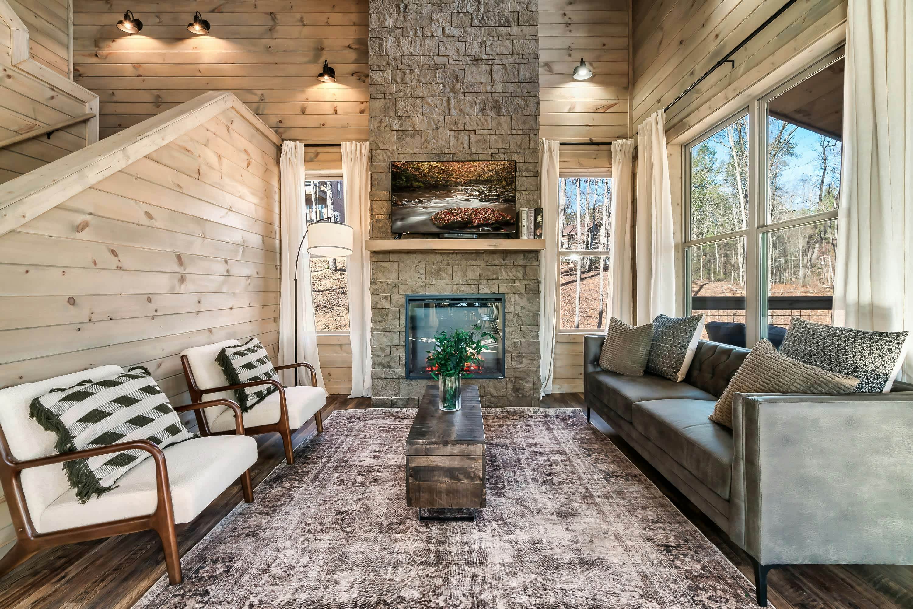 Luxury Cabin w/ View・Pool・Hot Tub・Games・Fire pit