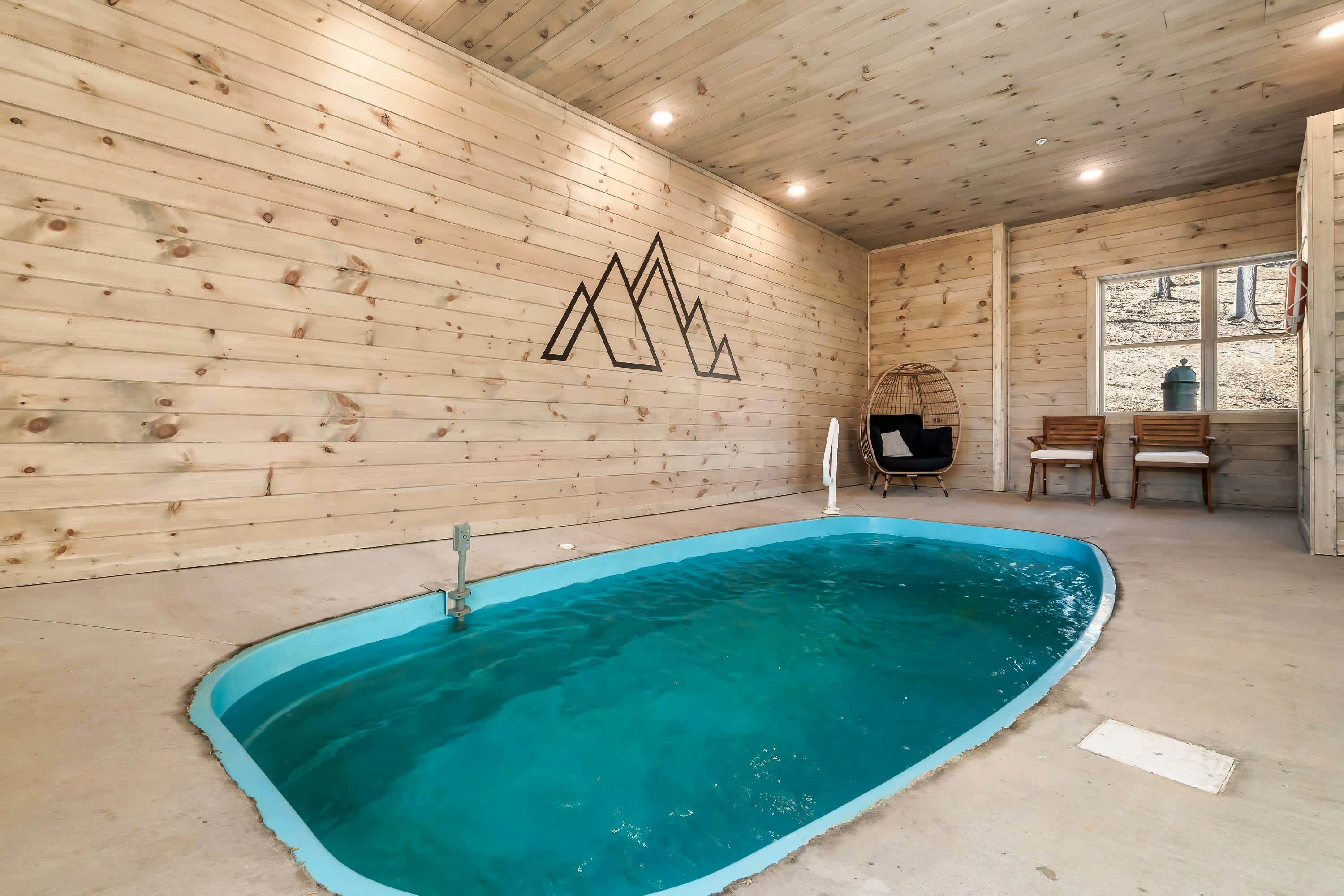 Luxury Cabin w/ View・Pool・Hot Tub・Games・Fire pit