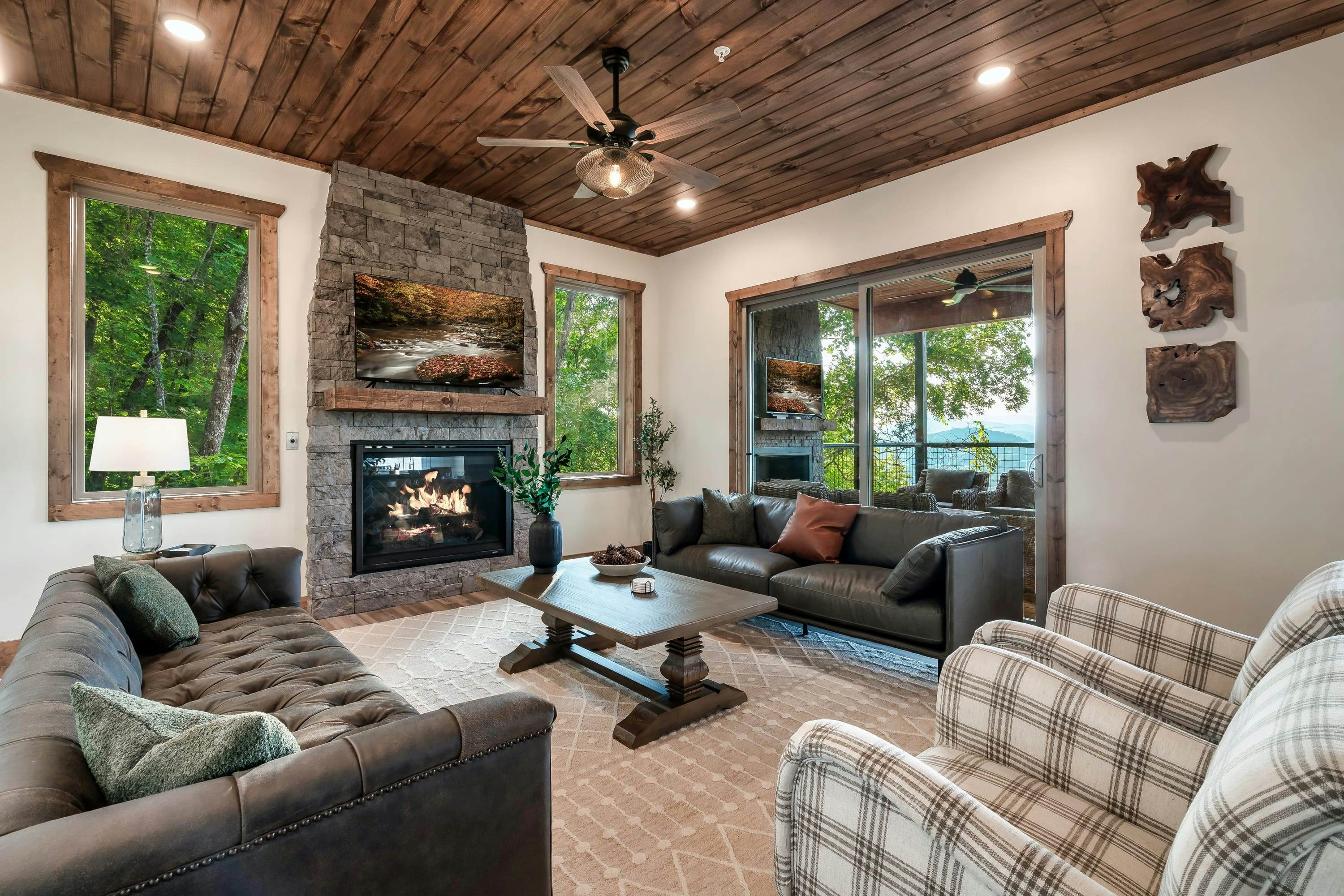 Sleeps 20・Mtn View・Indoor Pool・Theater・Gym・Hot tub