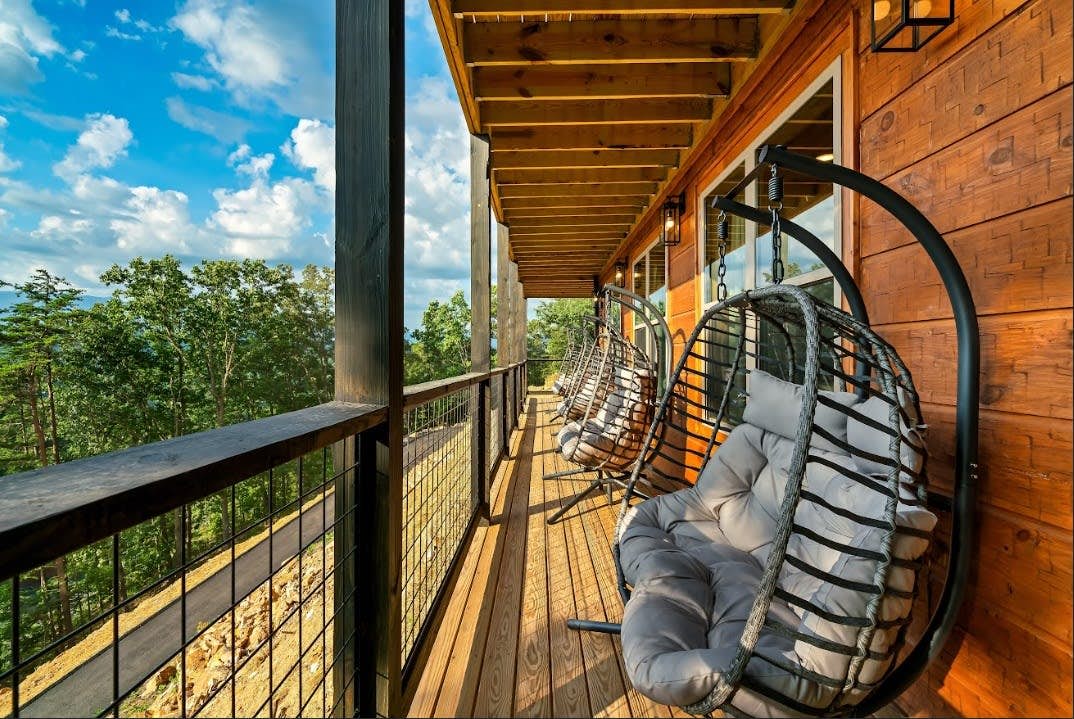 Sleeps 20・Mtn View・Indoor Pool・Theater・Gym・Hot tub