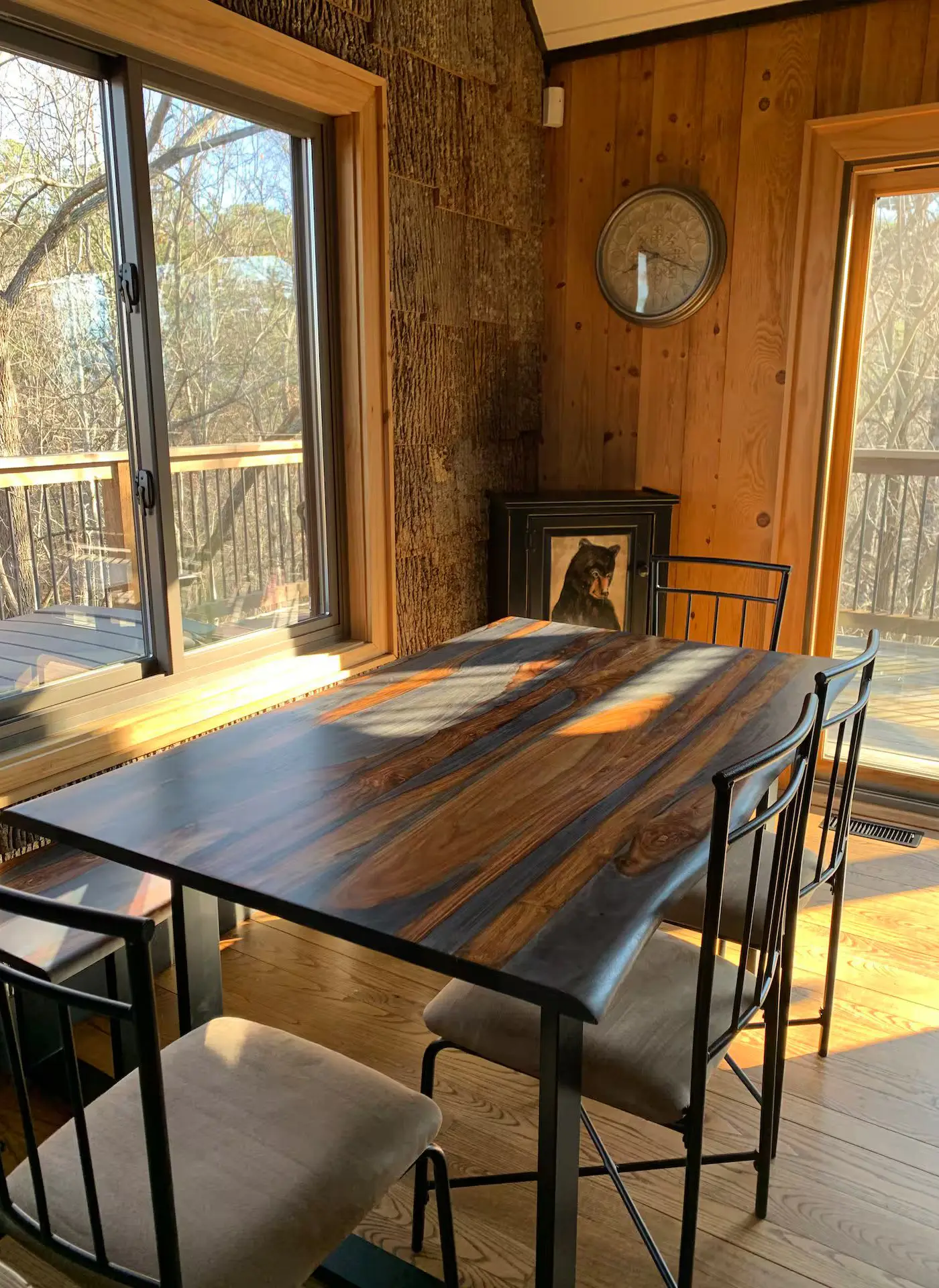 Cozy & Spacious Retreat, Sleeps 8・Hot Tub・Scenic