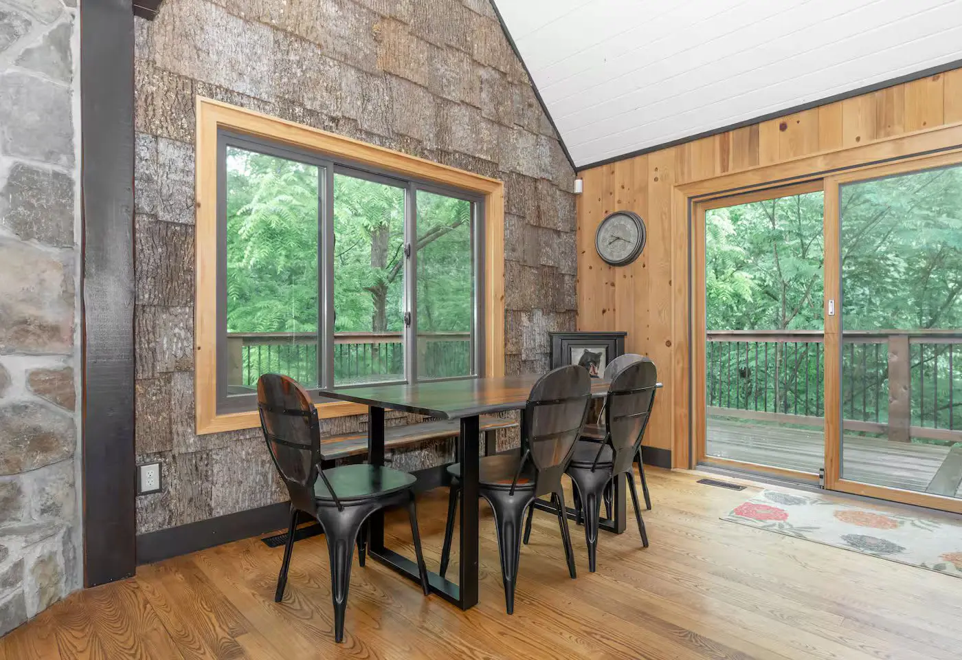 Cozy & Spacious Retreat, Sleeps 8・Hot Tub・Scenic