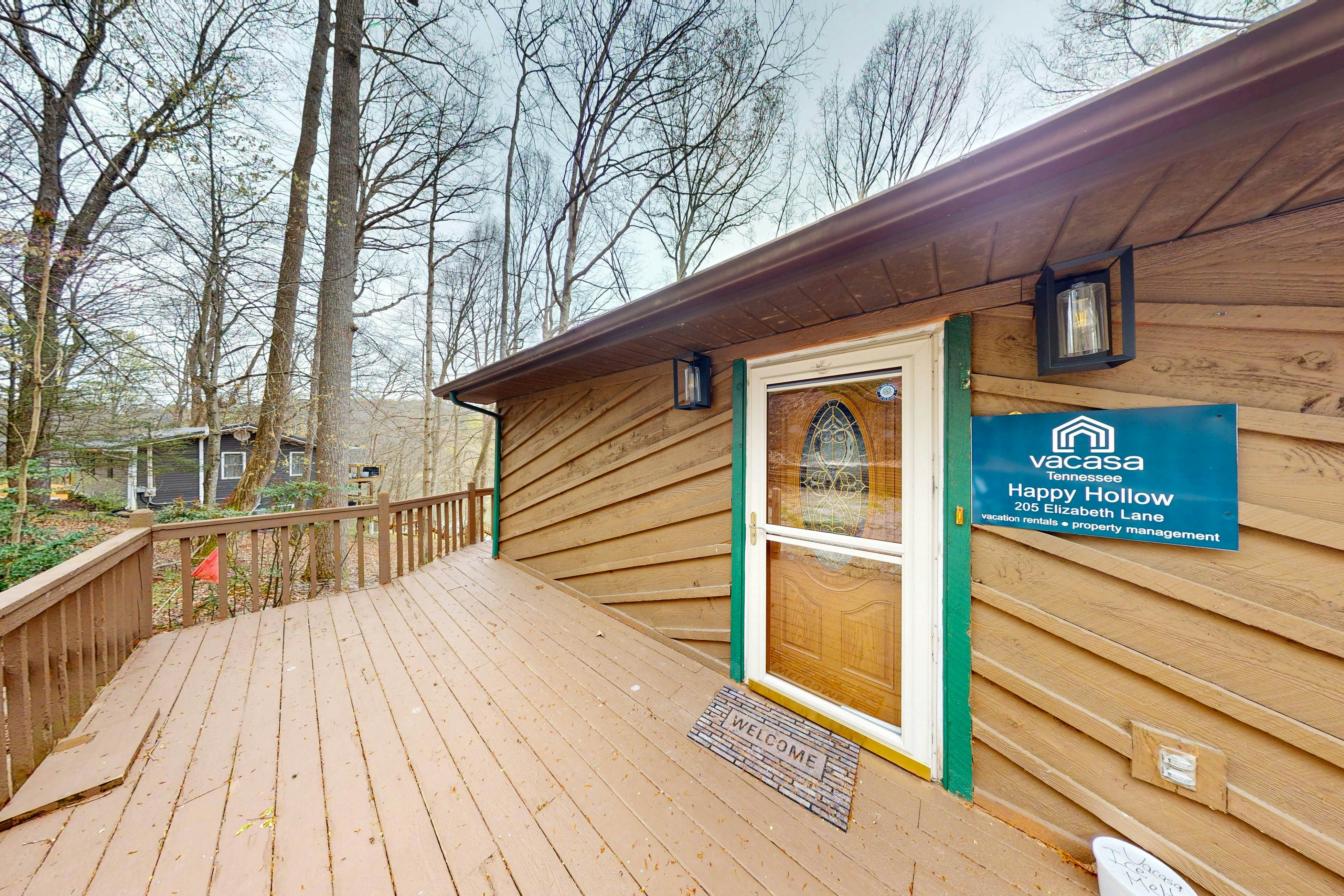 Cozy Lake Duplex | Luxe Kitchen・Games・Dog-friendly