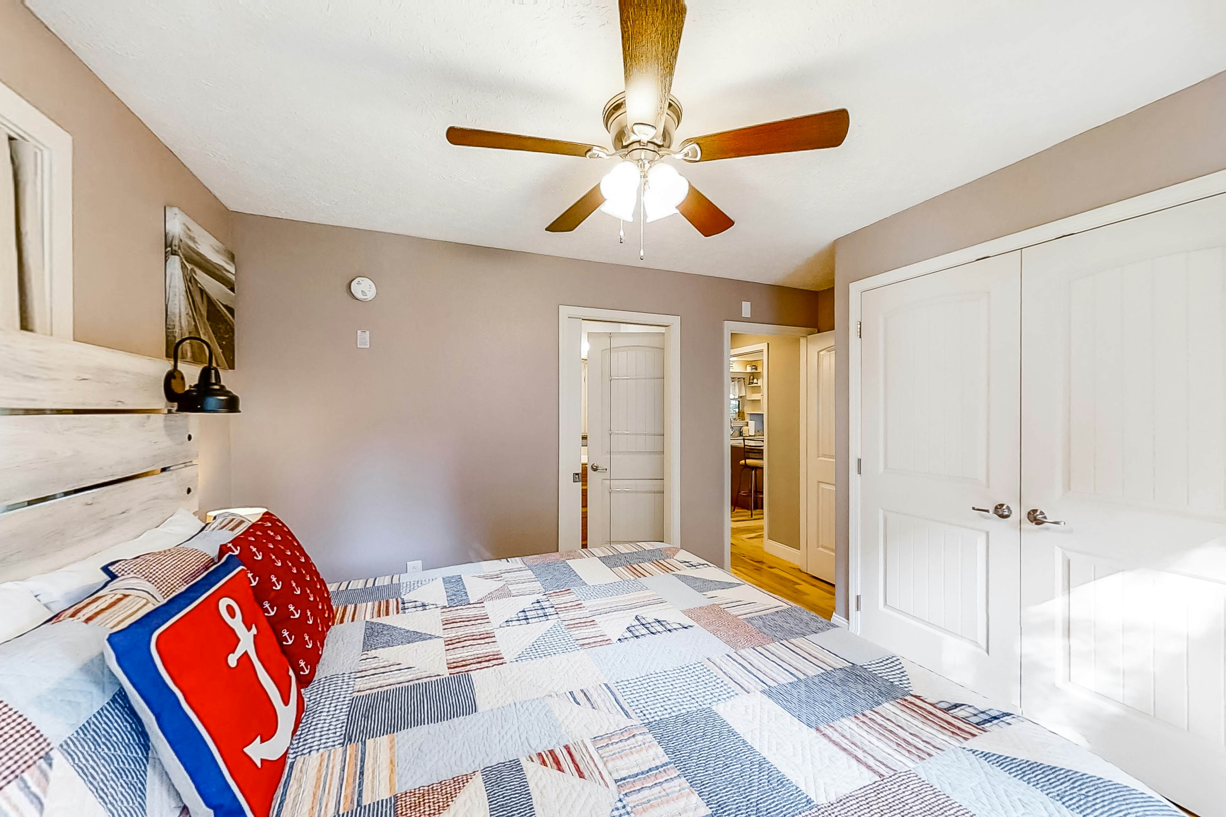 Lakefront Home, Sleeps 12 W Private Dock・Grill