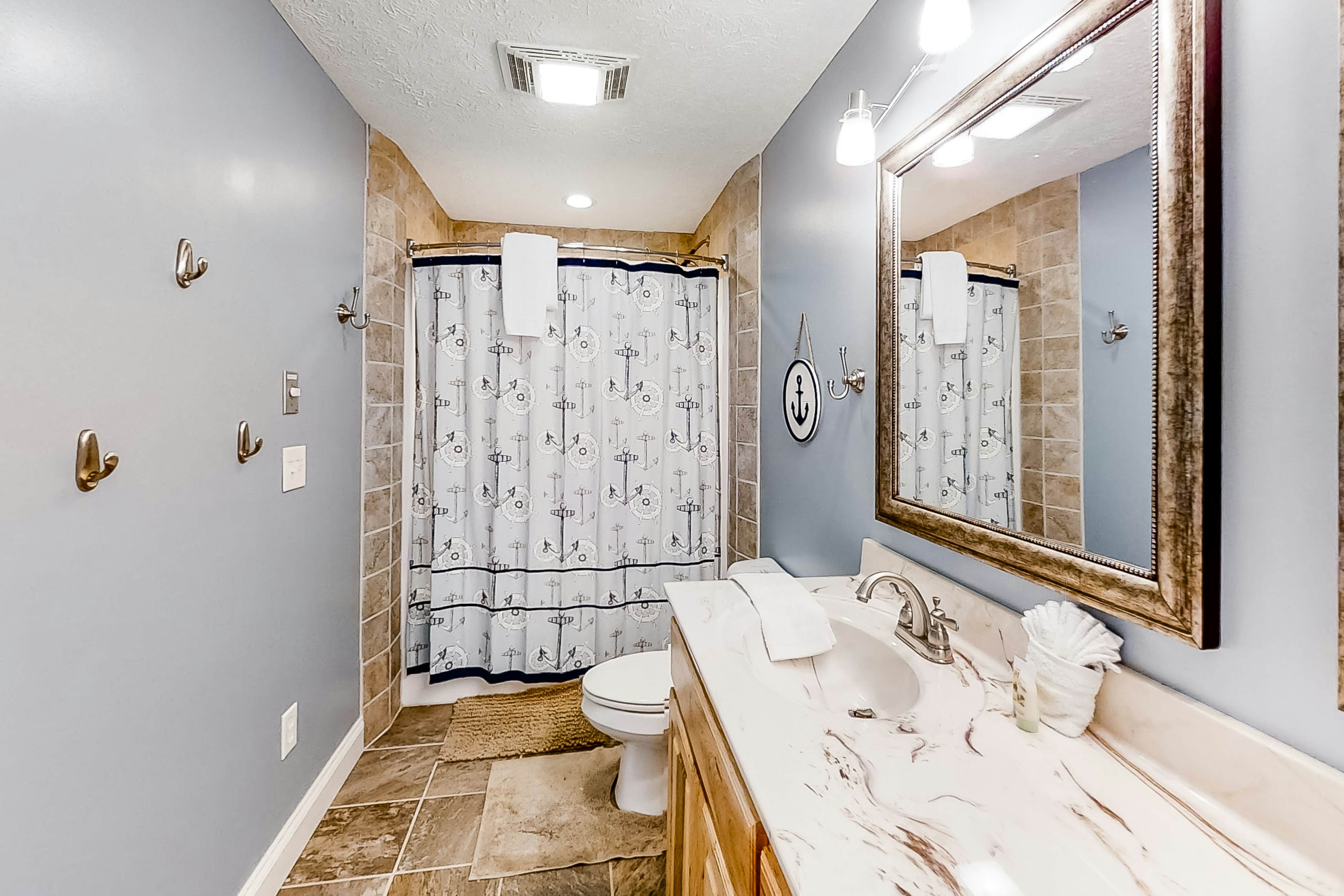 Lakefront Home, Sleeps 12 W Private Dock・Grill